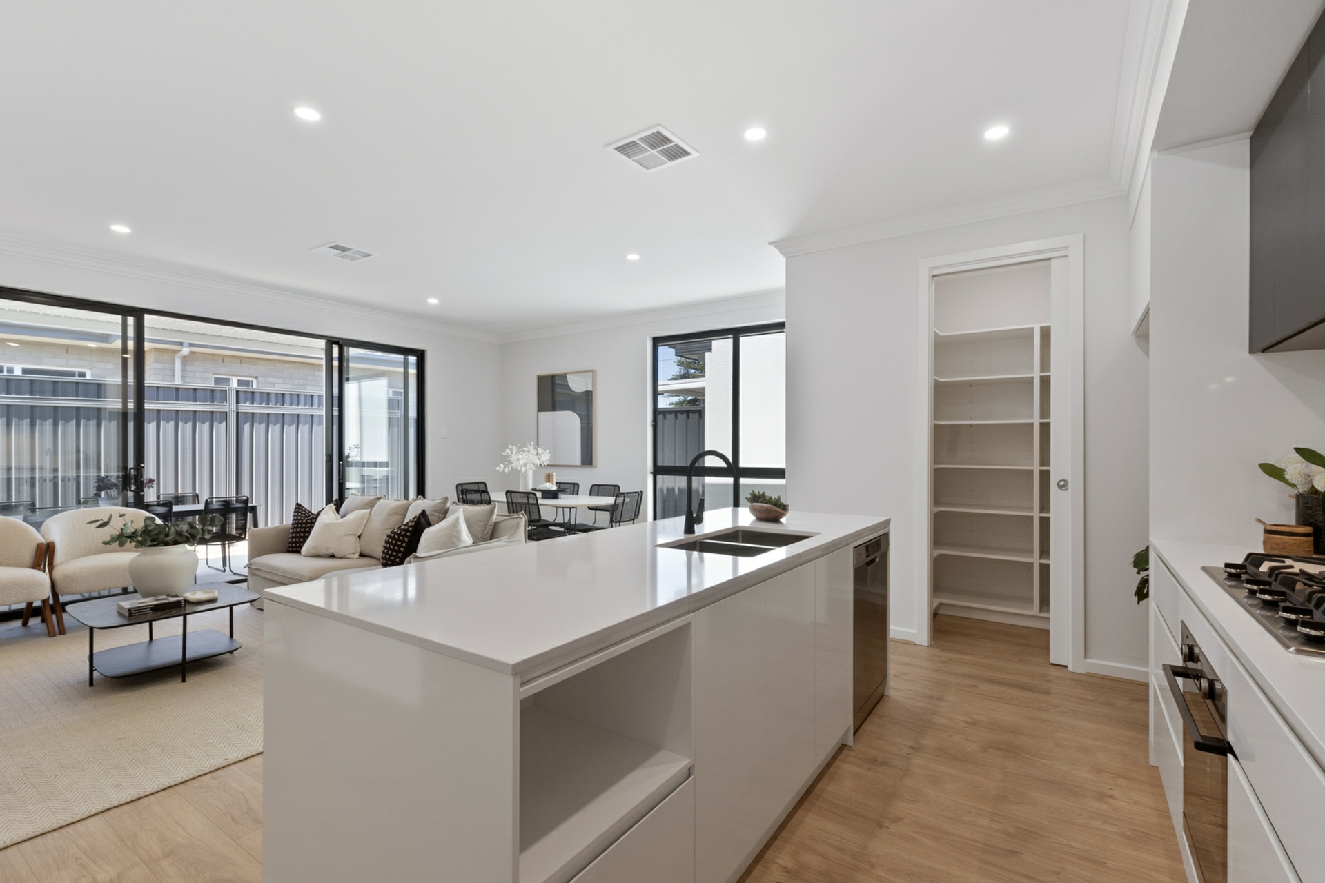 1B Struan Avenue, WARRADALE