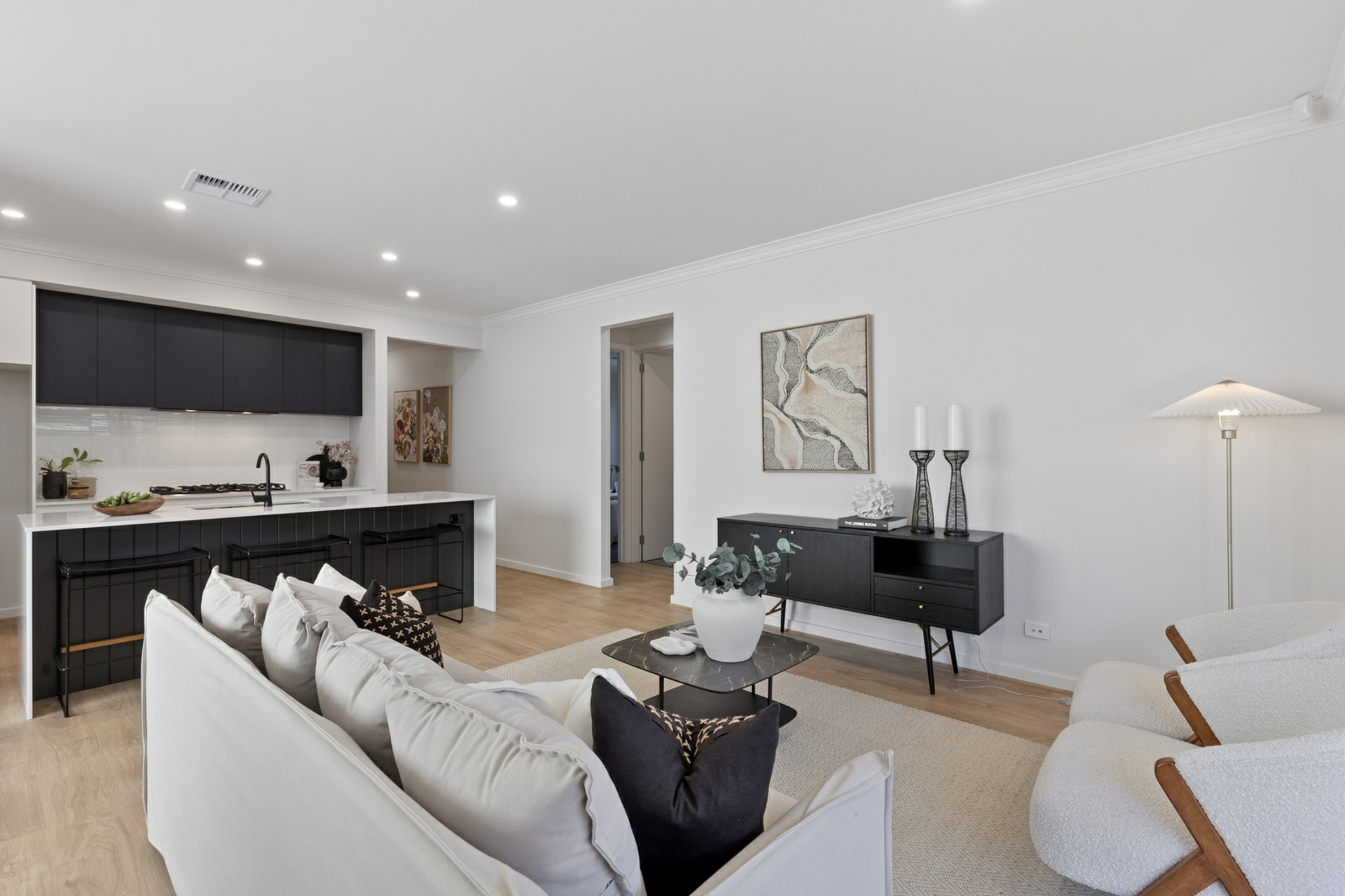 1B Struan Avenue, WARRADALE