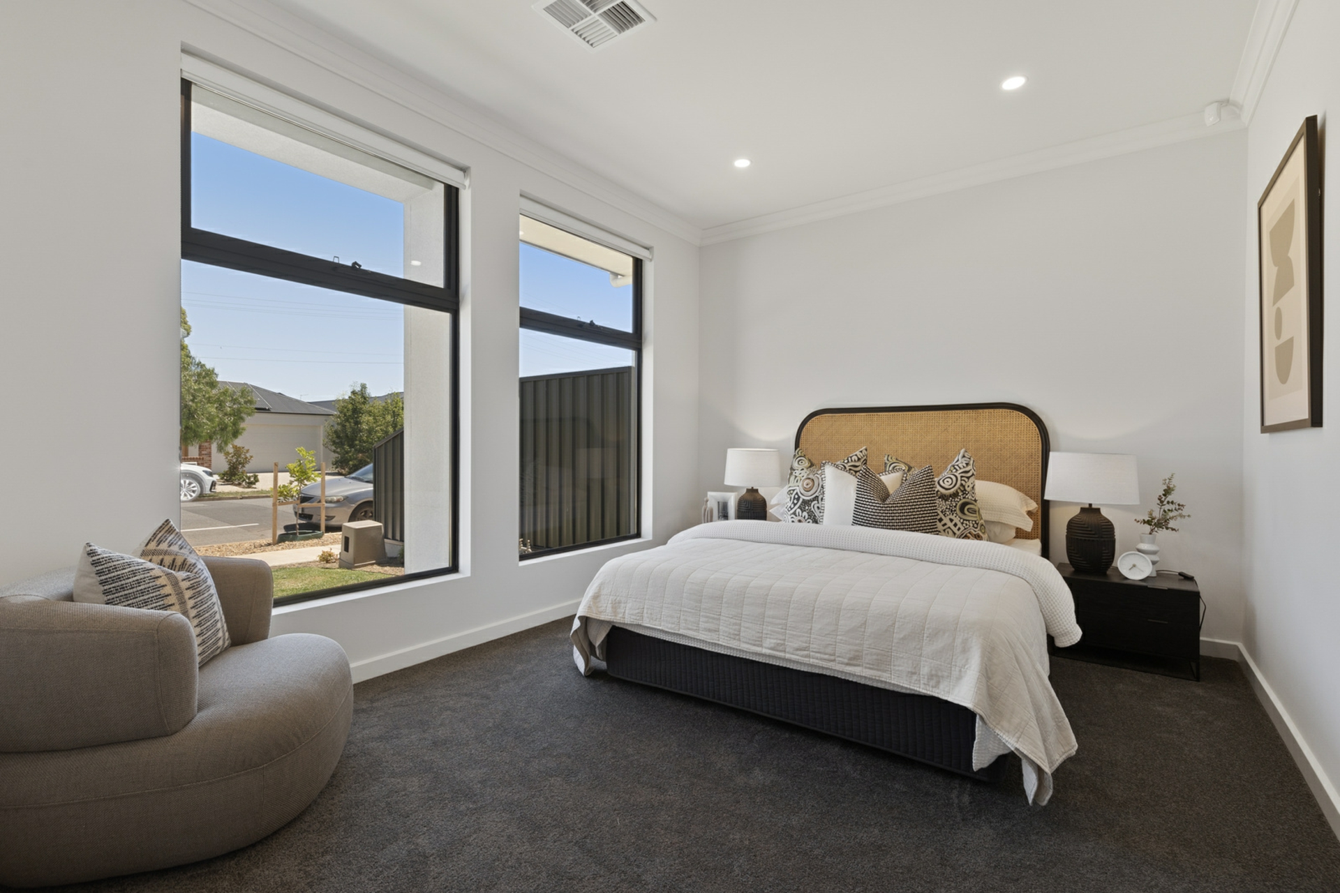 1B Struan Avenue, WARRADALE