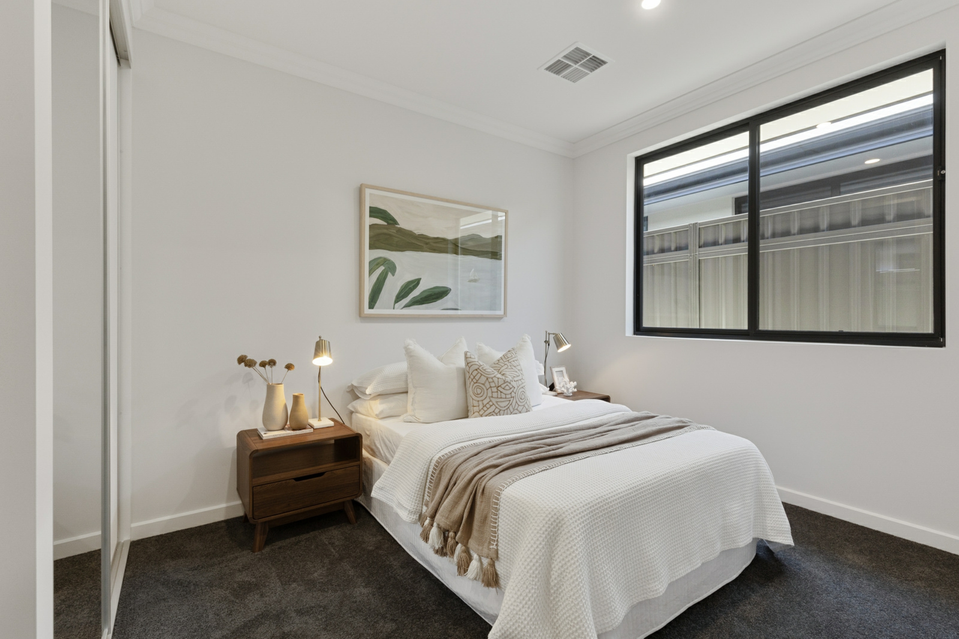 1B Struan Avenue, WARRADALE