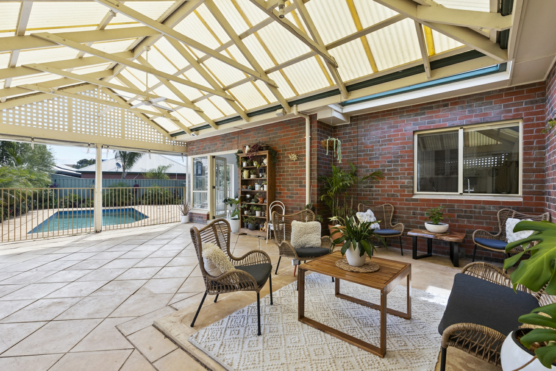 7 St Peters Close, GLENGOWRIE
