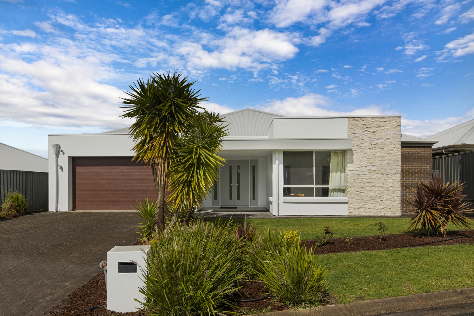 7 Woods View Craigburn Farm SA