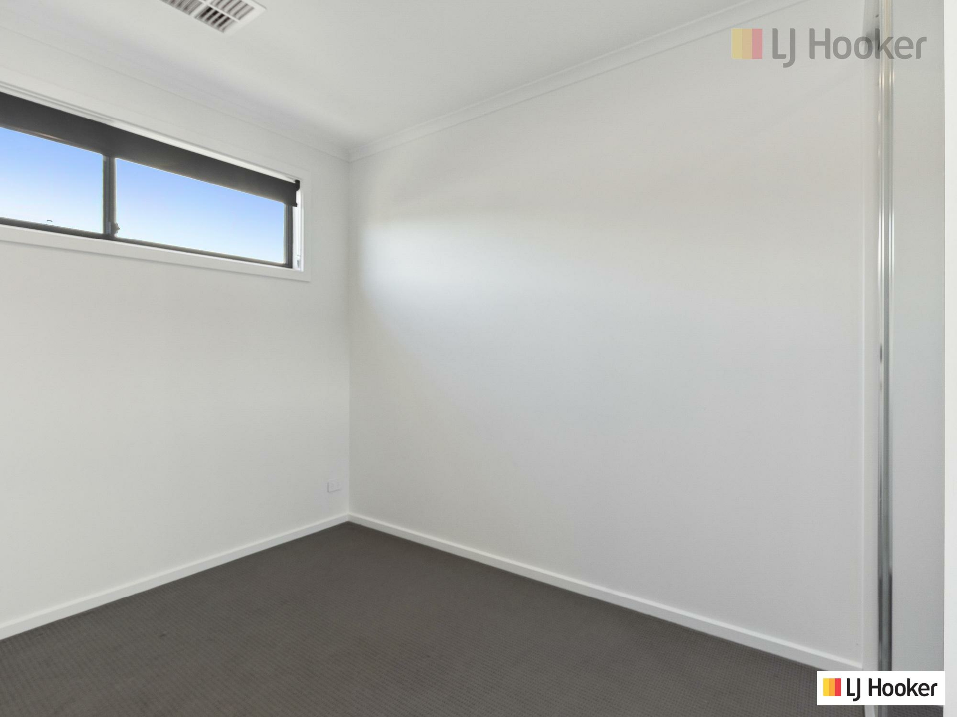 13A Kingston Avenue, SEACOMBE GARDENS