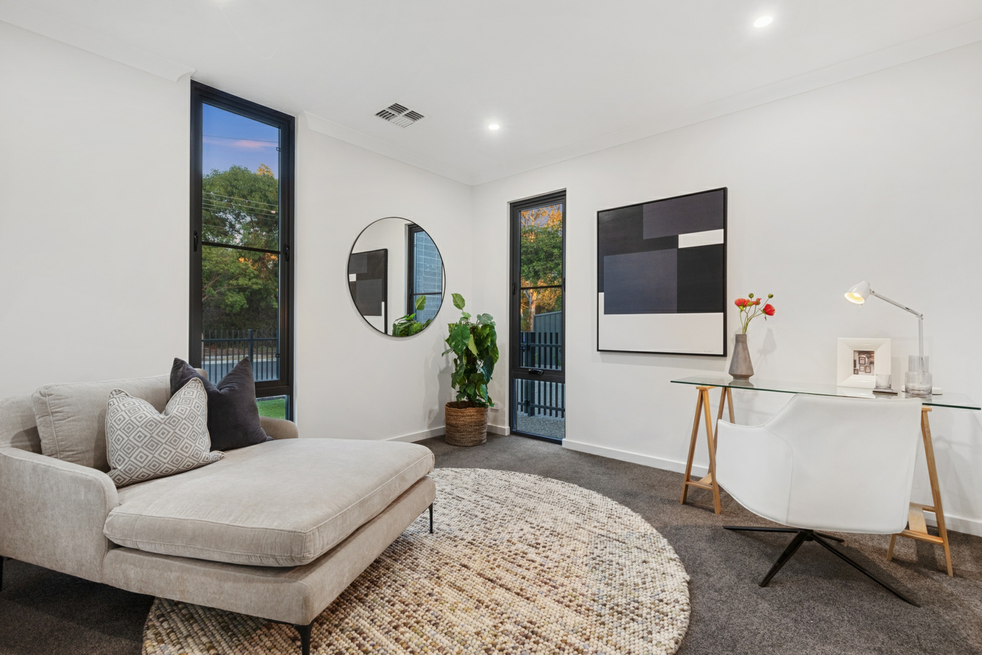 2 St Andrews Crescent, NOVAR GARDENS