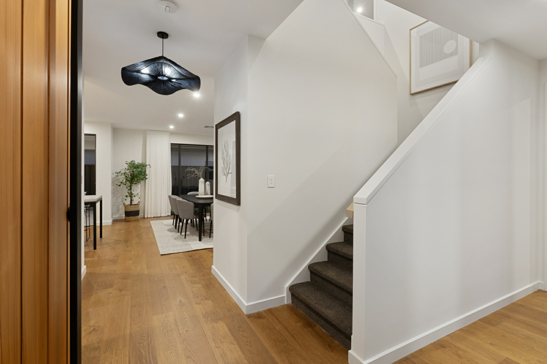 2 St Andrews Crescent, NOVAR GARDENS
