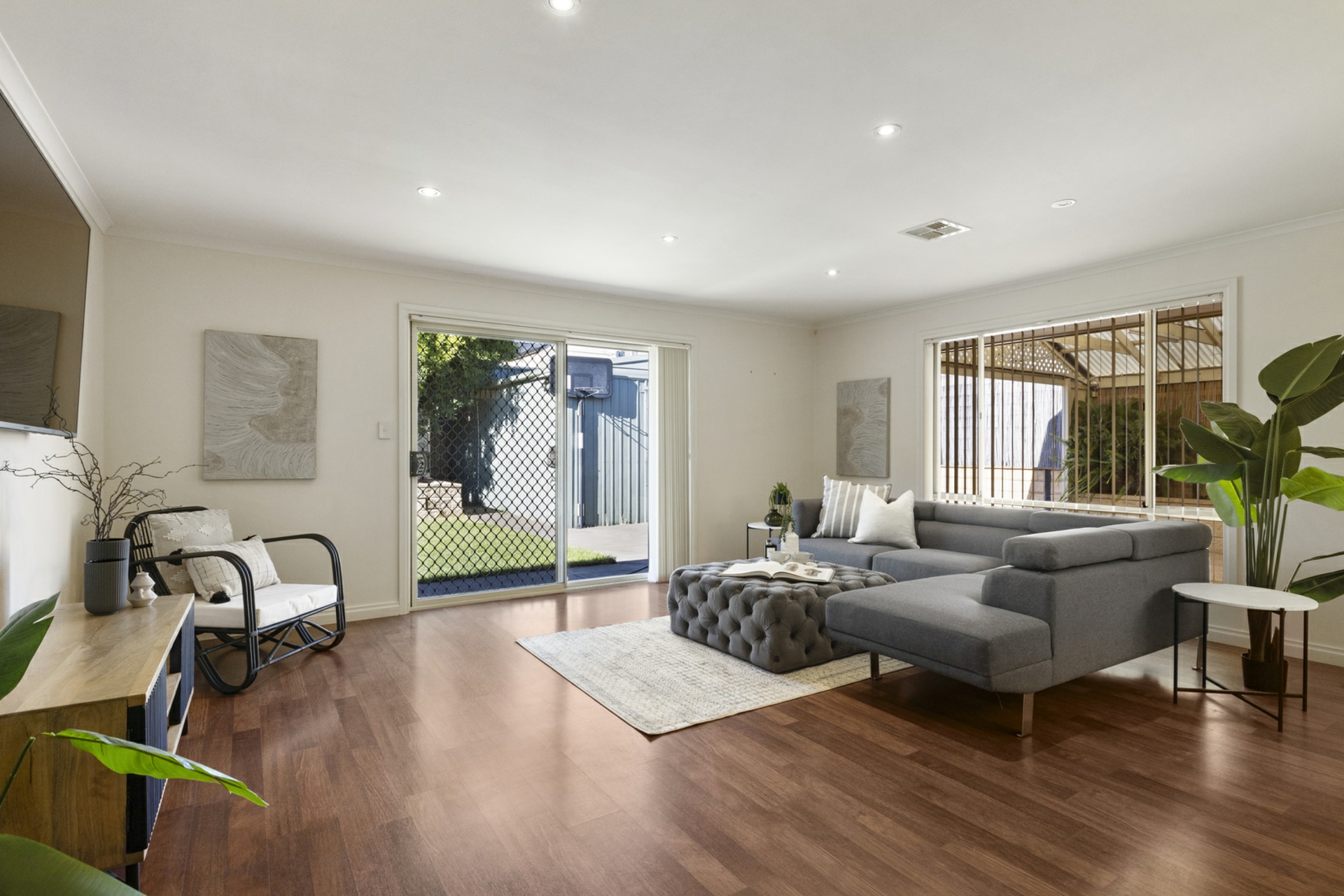 4 Stuart Court, HALLETT COVE