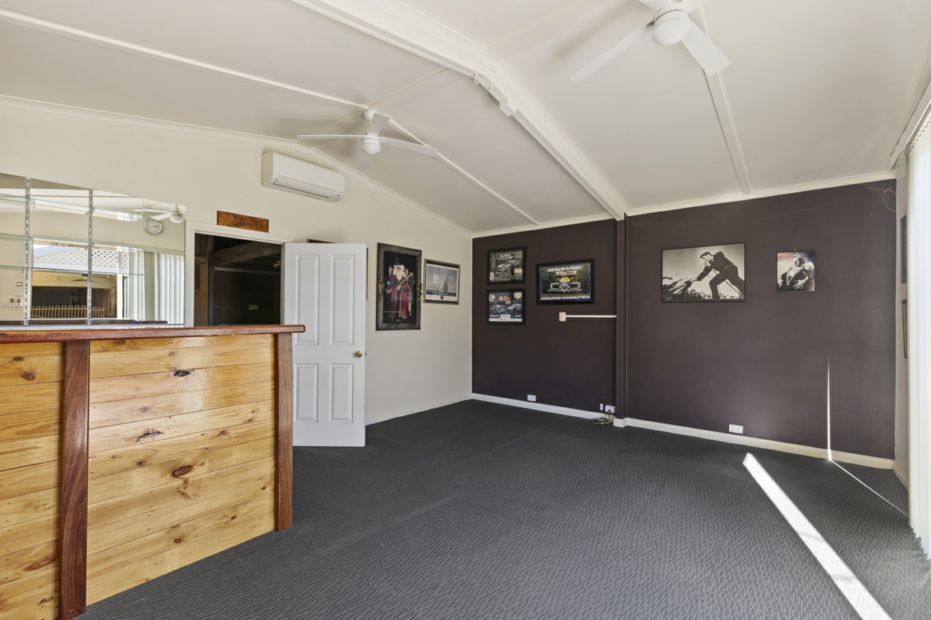 4 Stuart Court, HALLETT COVE