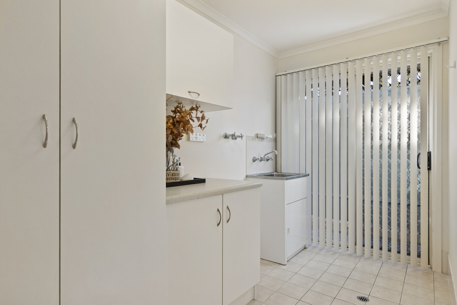 4 Stuart Court, HALLETT COVE