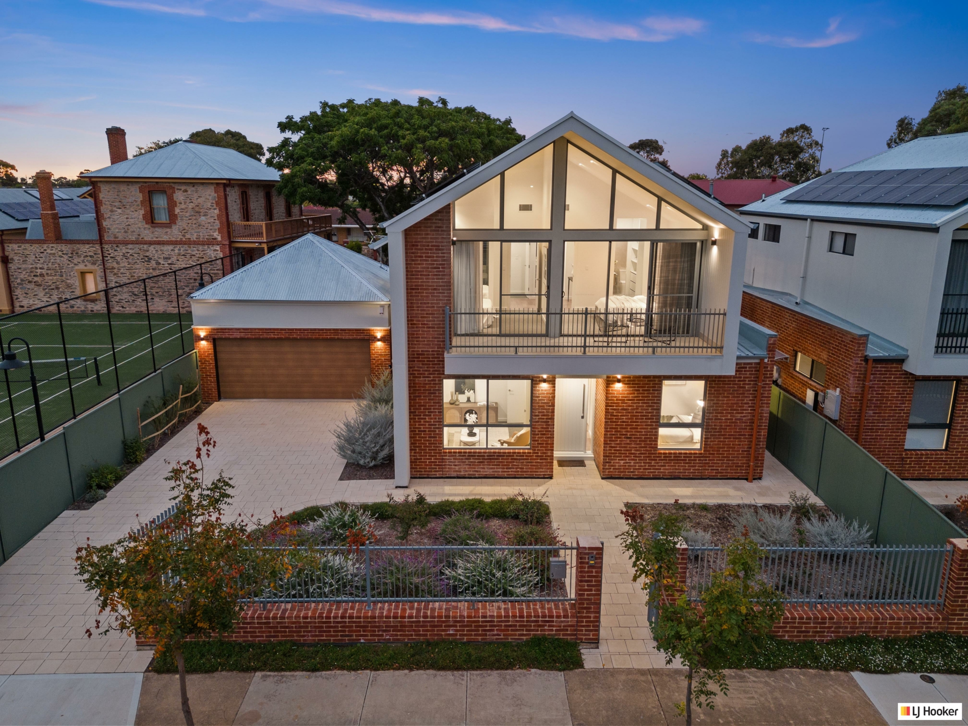 5 Duncan Avenue, PARK HOLME