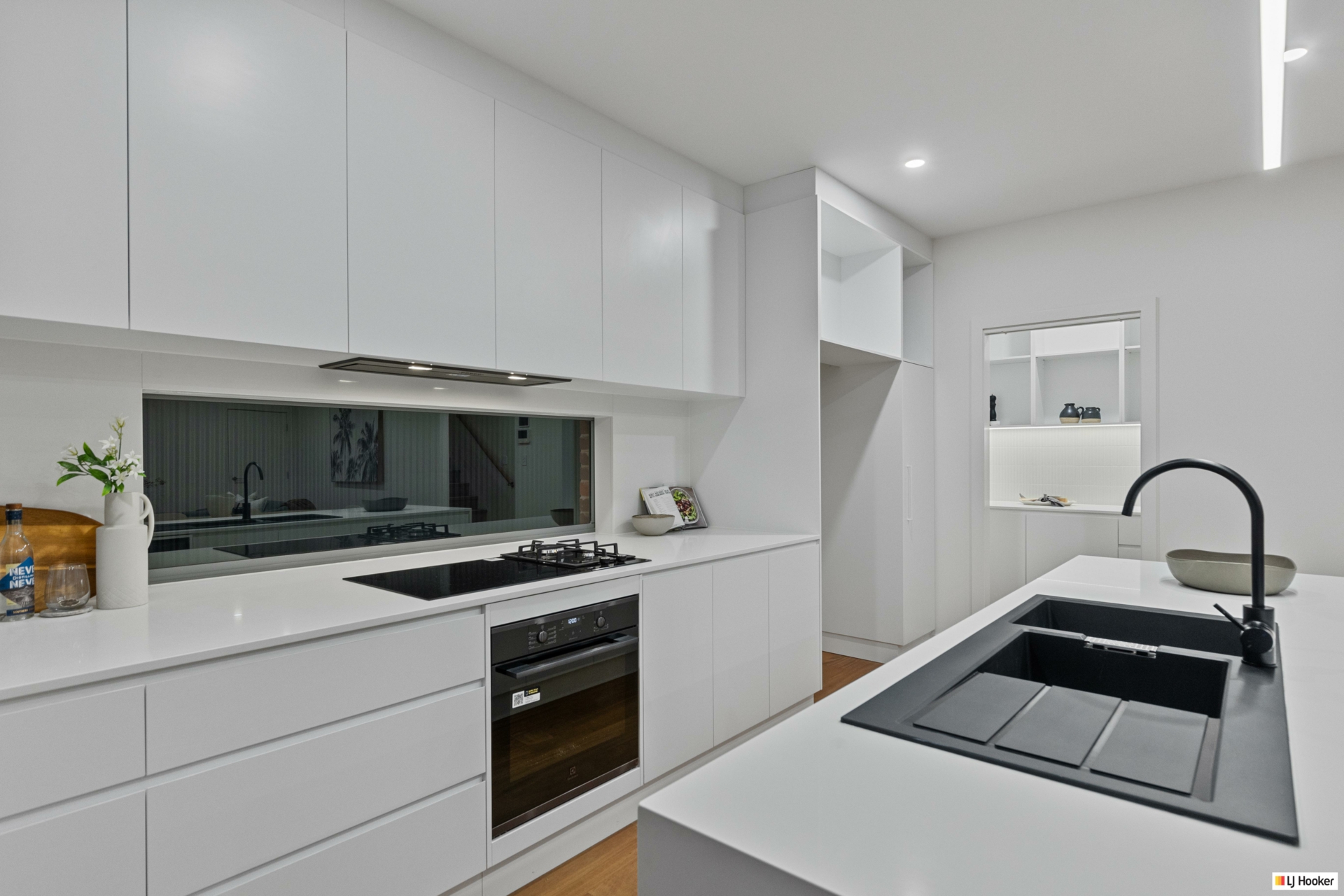 5 Duncan Avenue, PARK HOLME