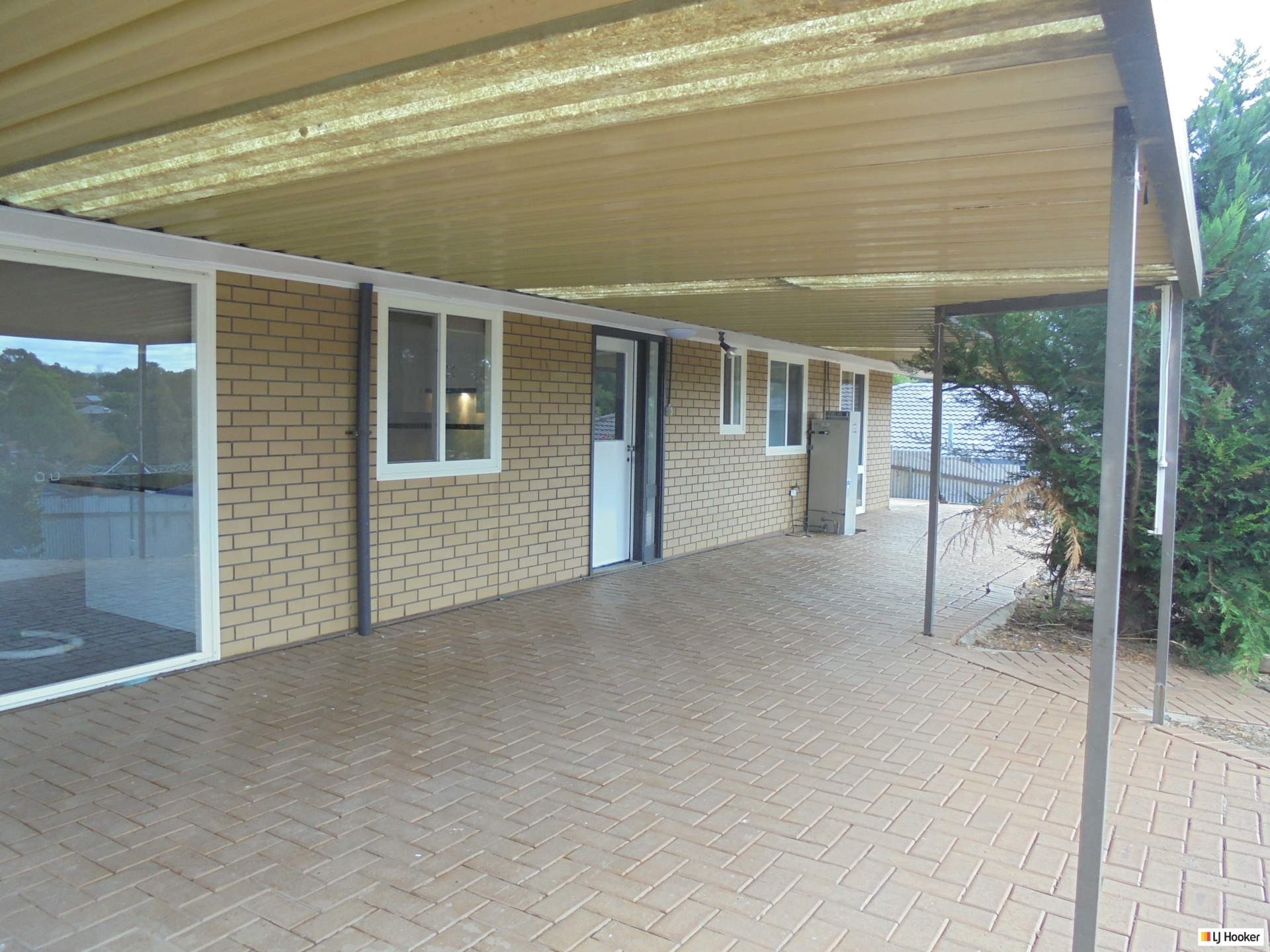 43 Westall Way — photo 11 of 13