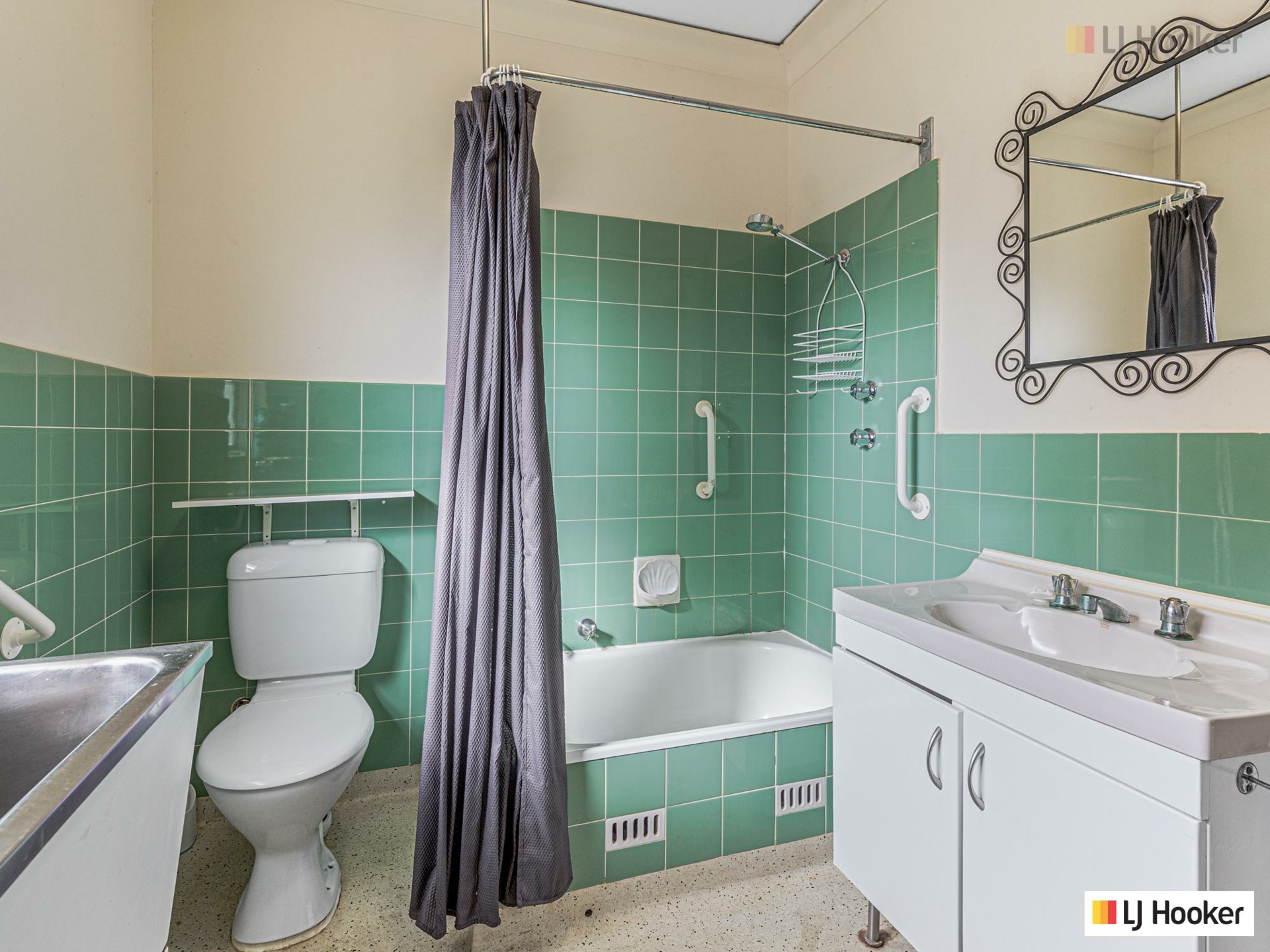 8/12 Crozier Terrace, OAKLANDS PARK