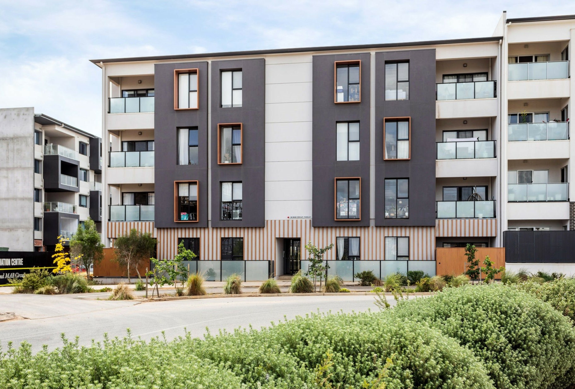 201/46 Mab Circuit, TONSLEY