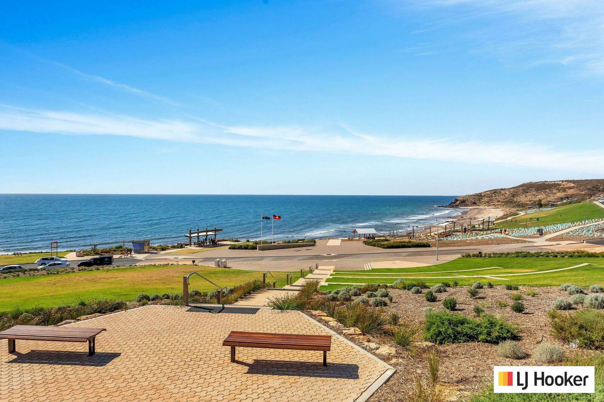 12 Columbia Crescent, HALLETT COVE