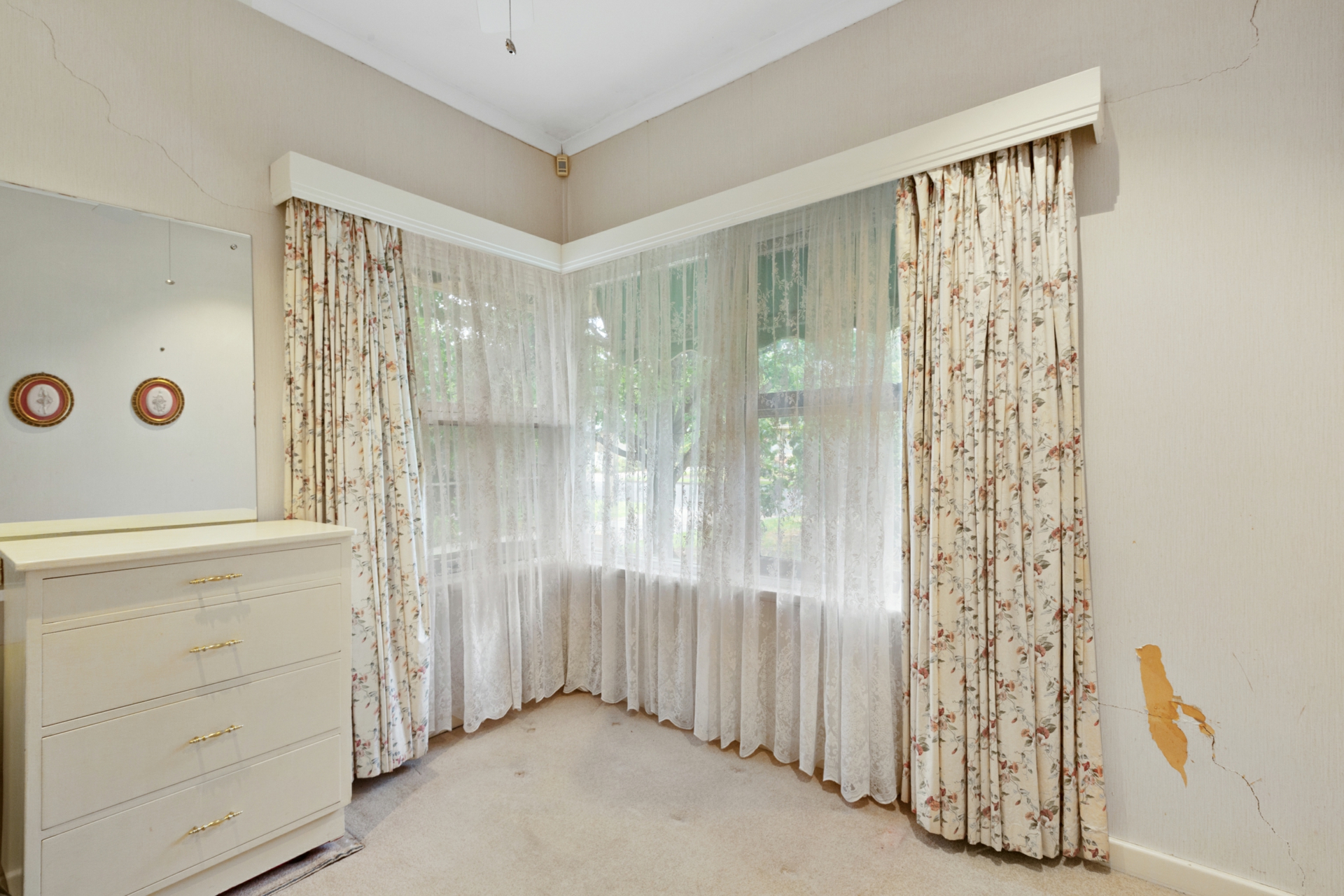24 Elese Avenue, CAMPBELLTOWN