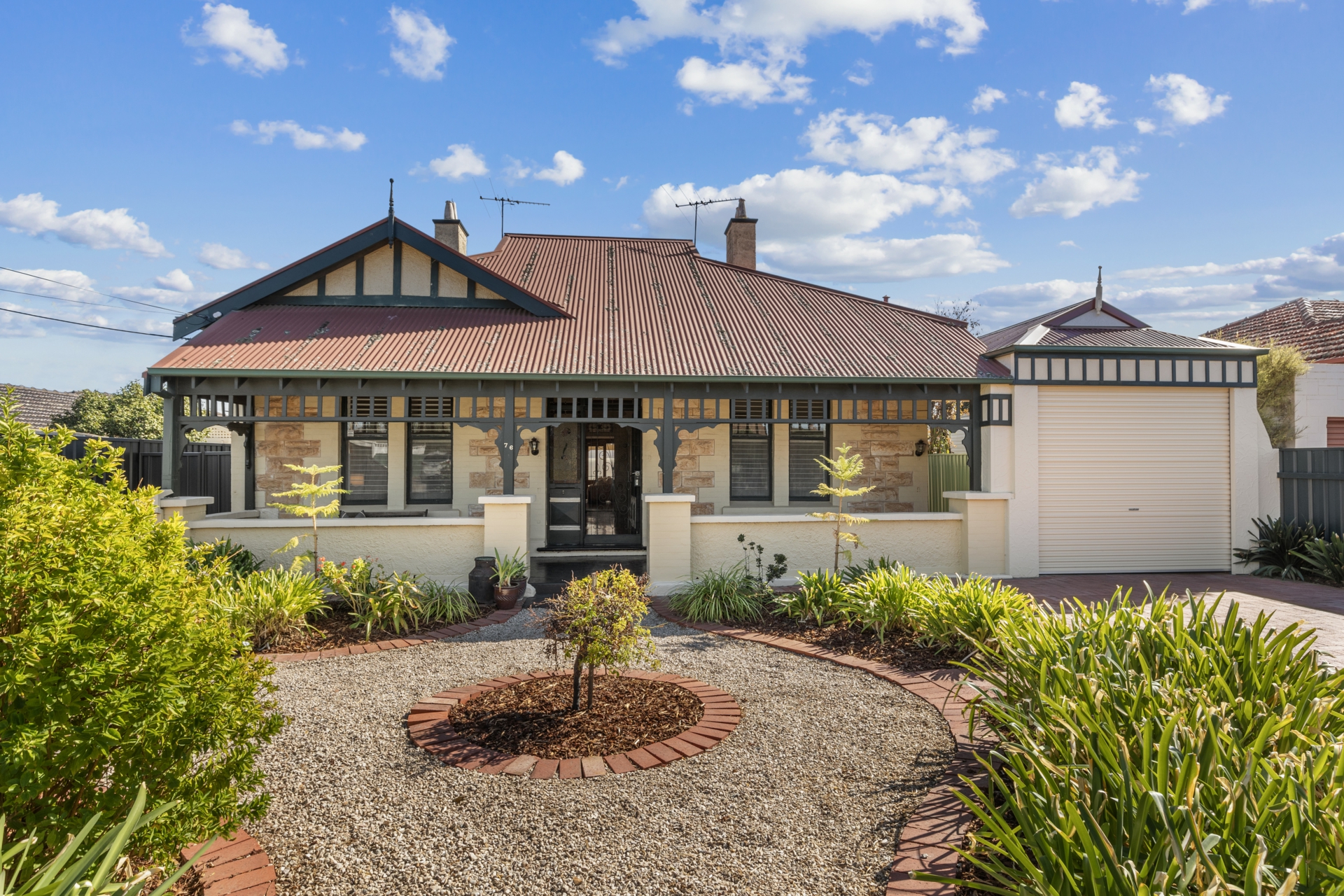 76 Cliff Street, GLENGOWRIE