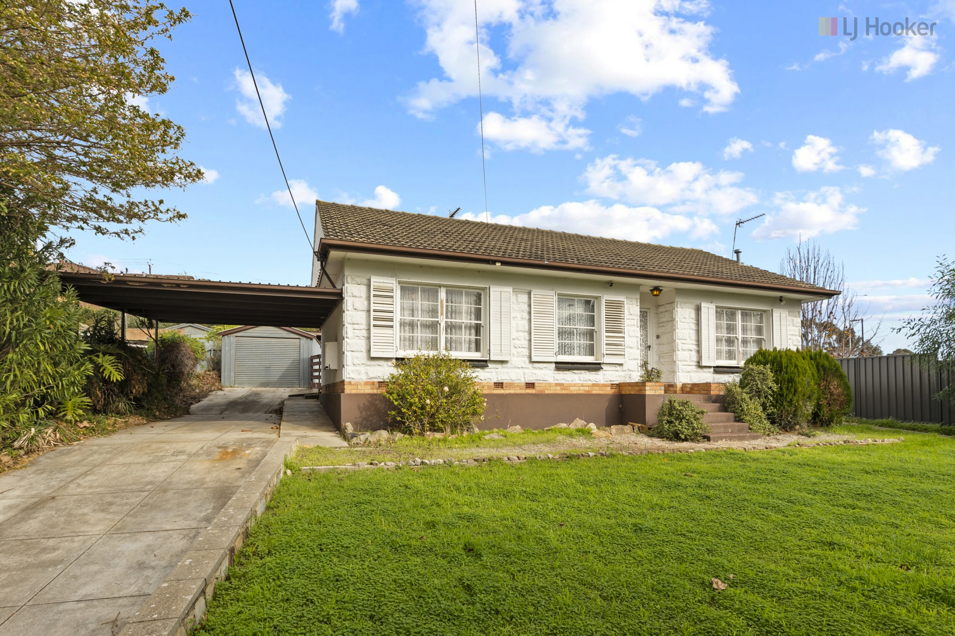 2 Cameron Avenue, DARLINGTON