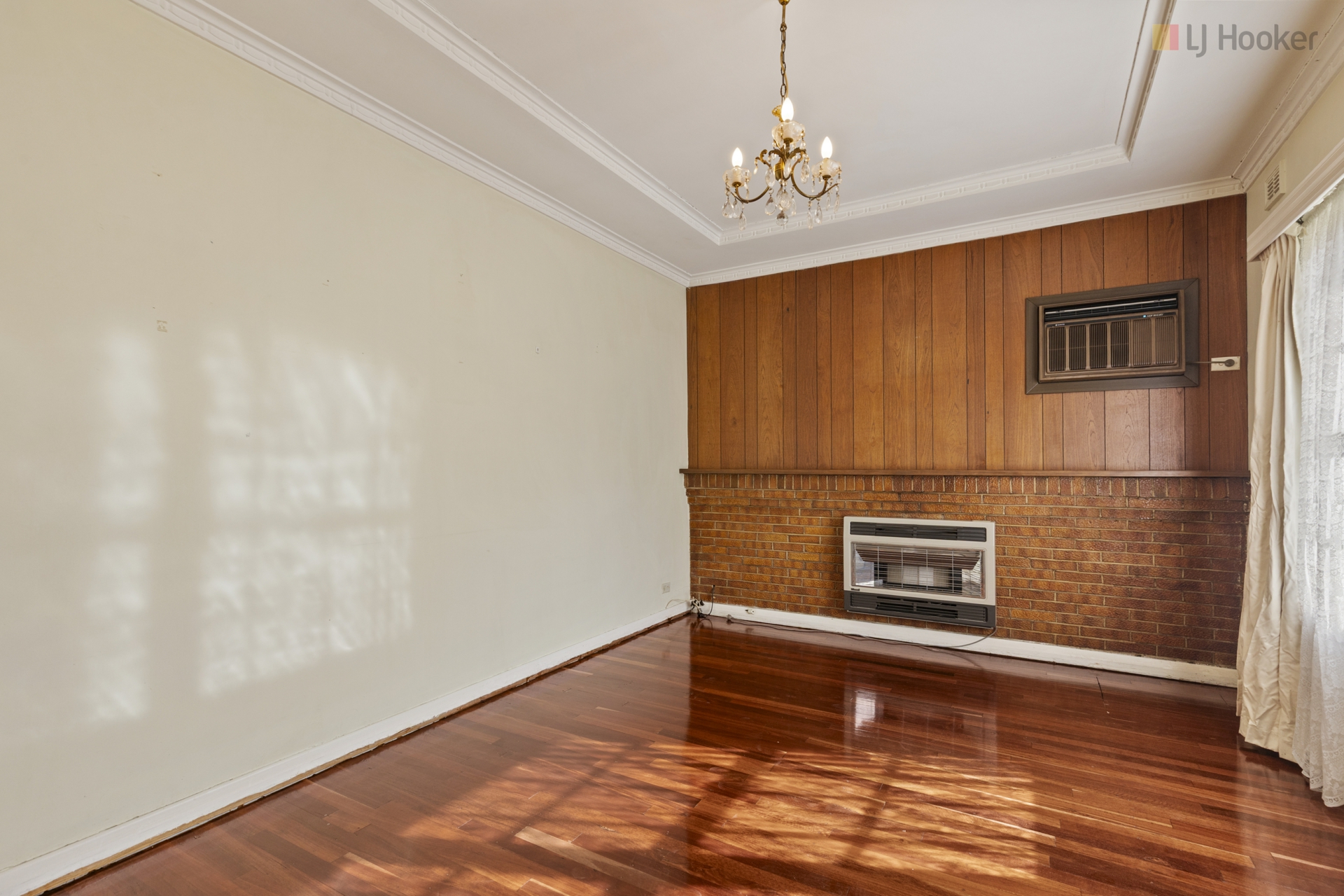 2 Cameron Avenue, DARLINGTON