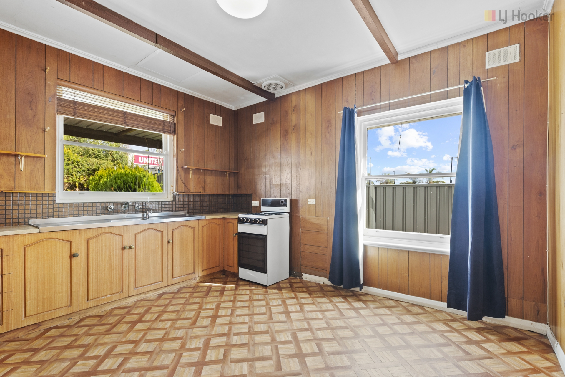 2 Cameron Avenue, DARLINGTON