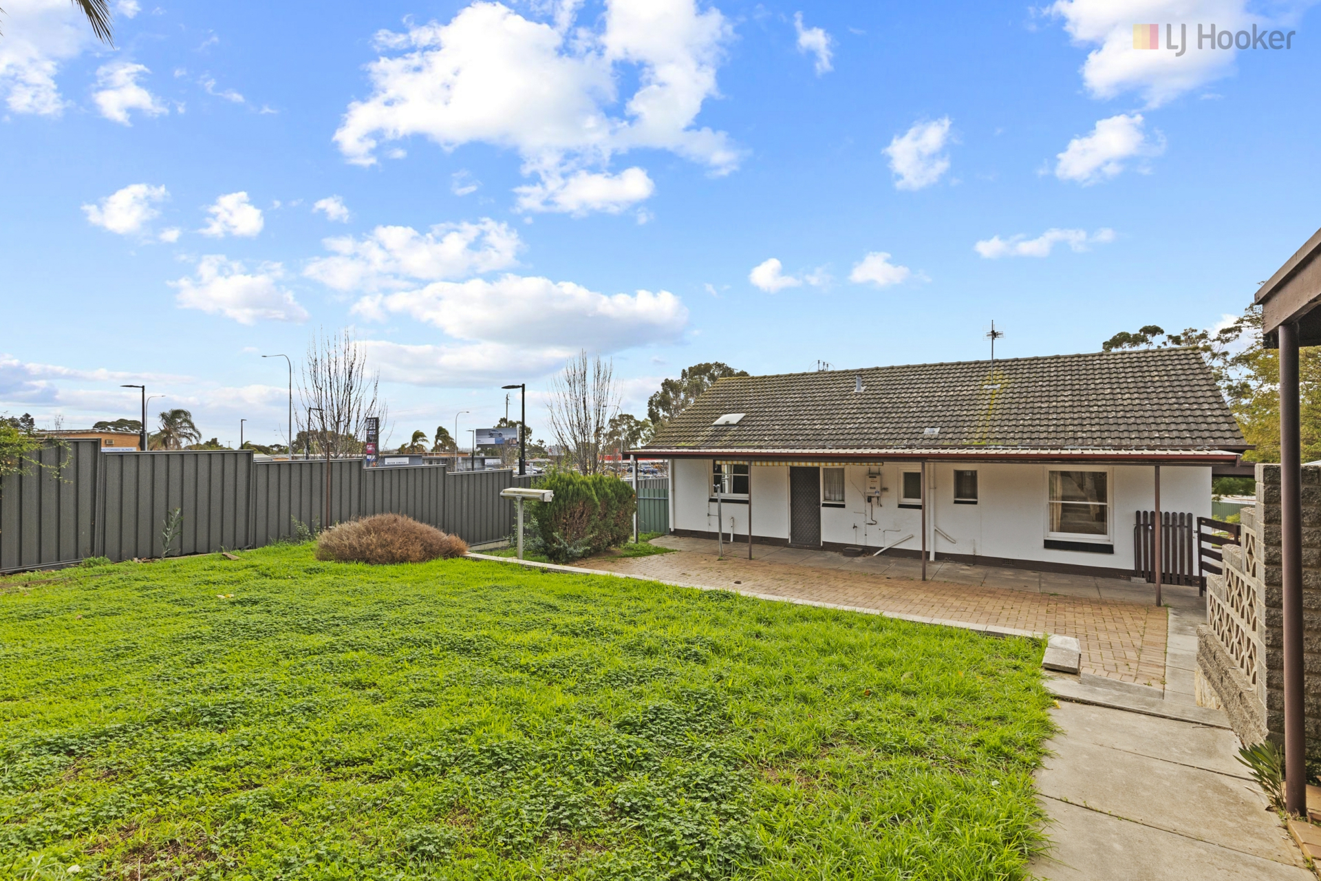 2 Cameron Avenue, DARLINGTON