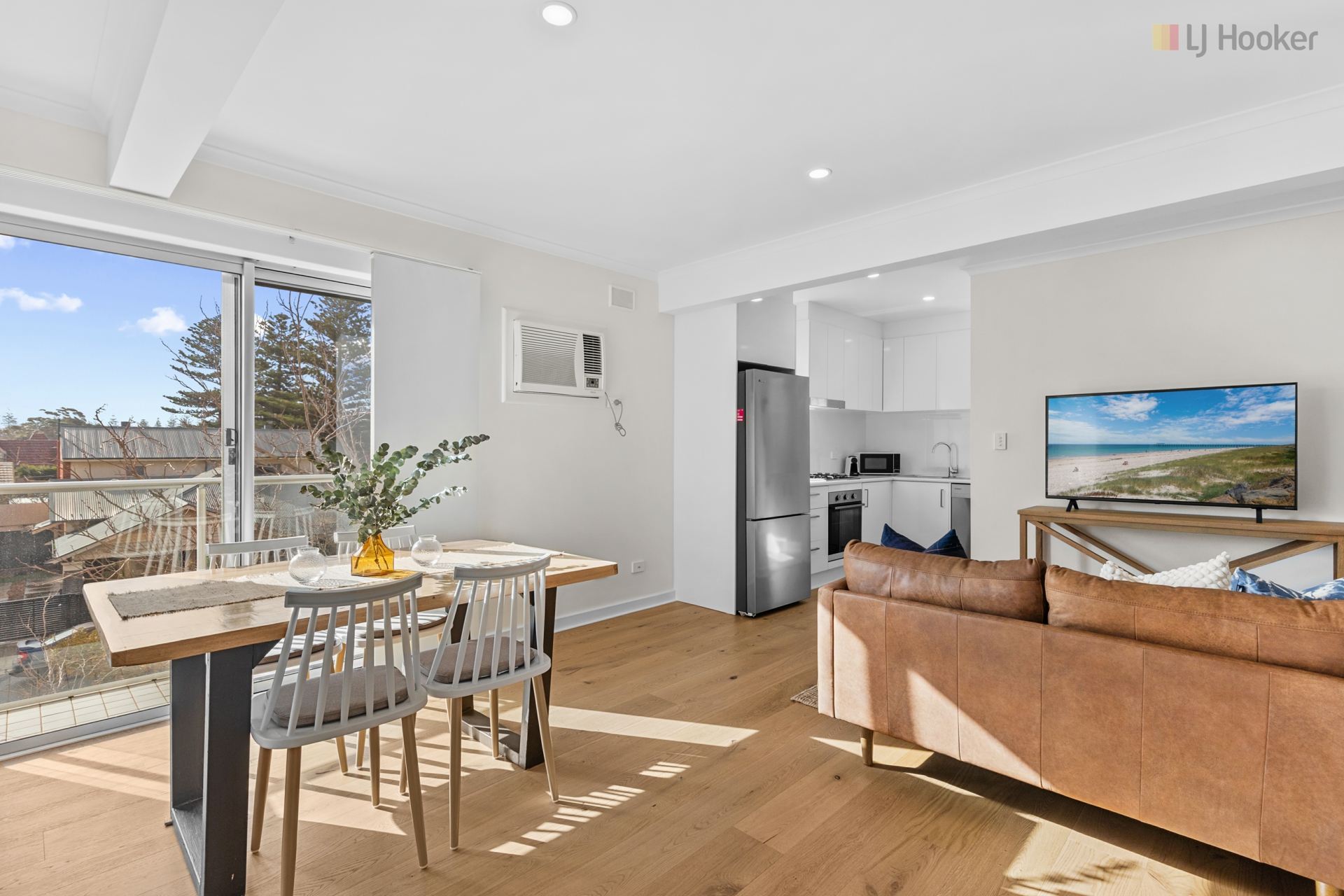 3/1 South Street — photo 6 of 15