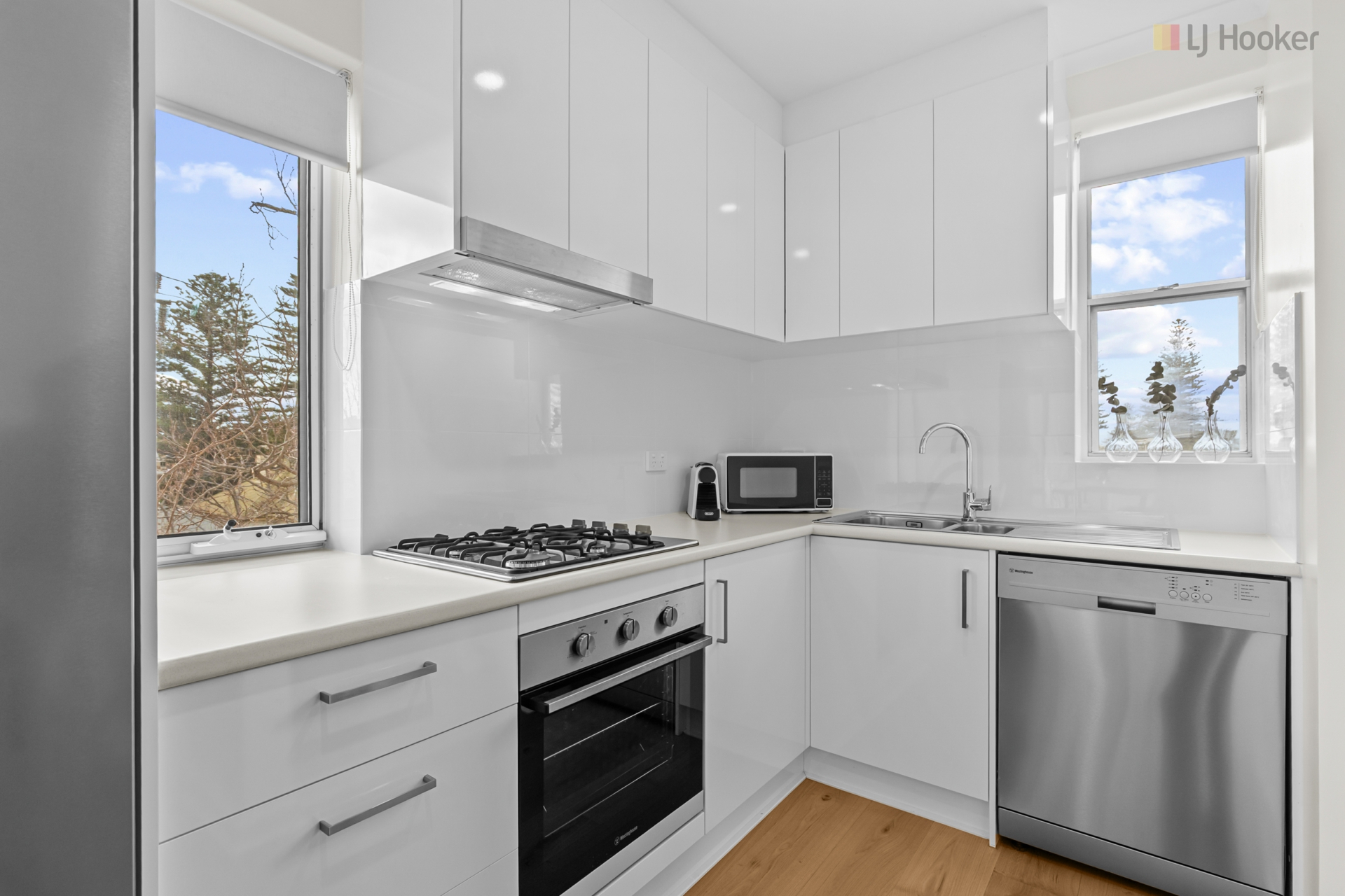 3/1 South Street — photo 7 of 15