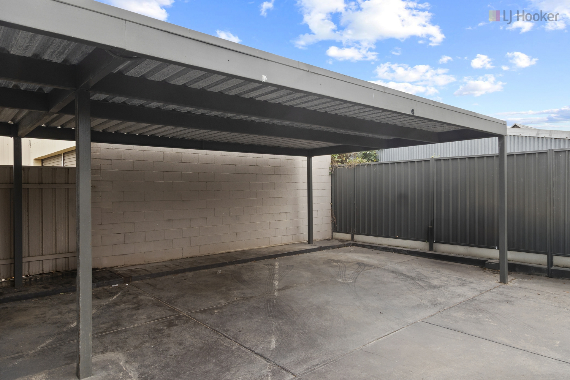 6/11 Alexander Street — photo 13 of 18