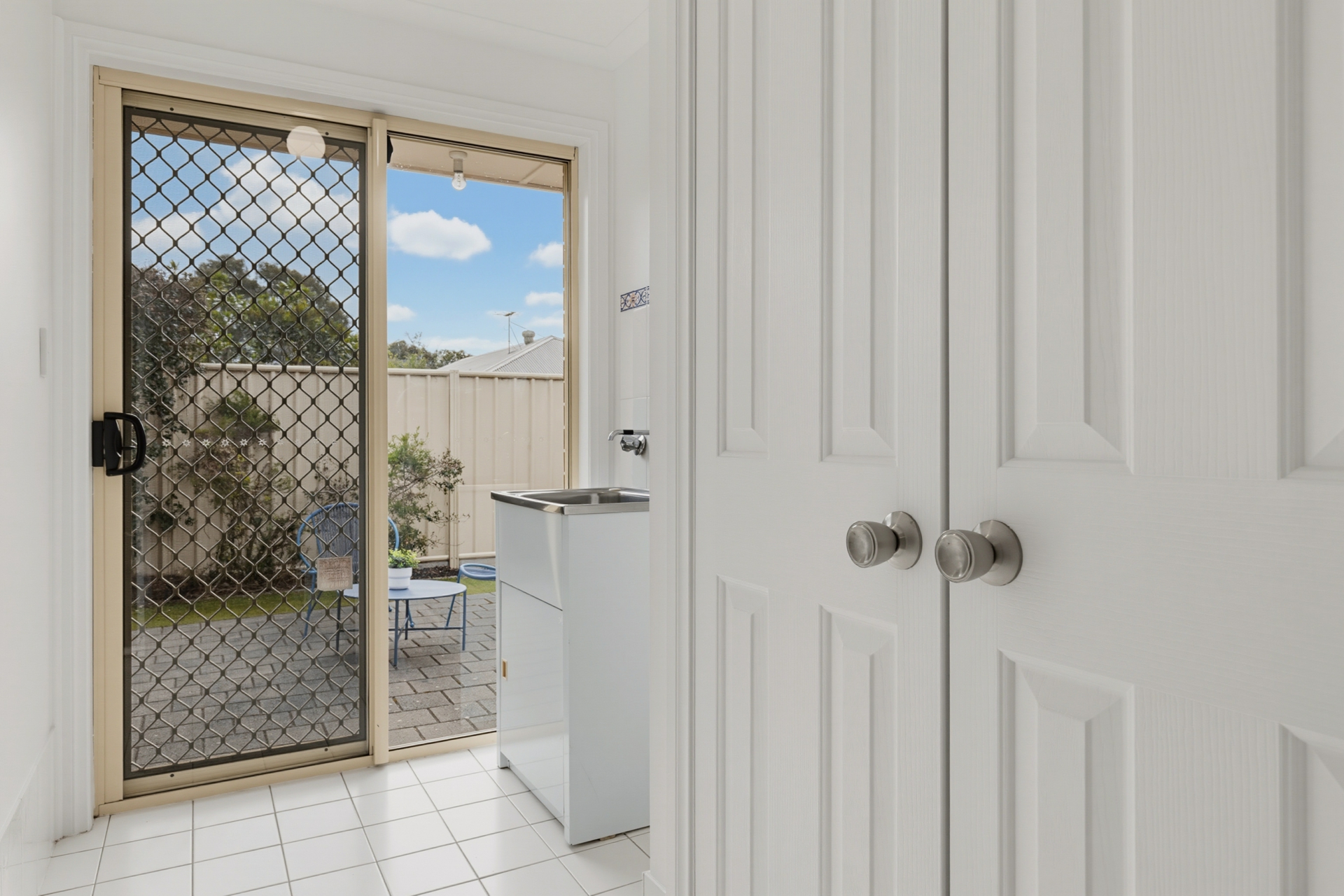 10B Finchley Street — photo 12 of 16