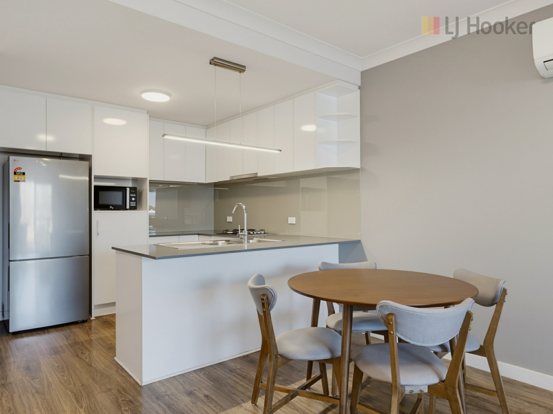 208/171 Prospect Road — photo 6 of 13