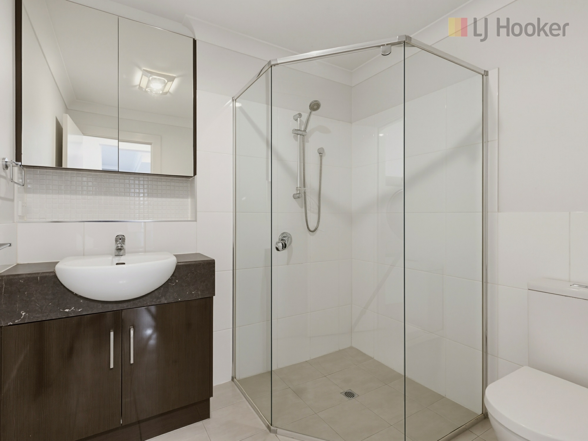 208/171 Prospect Road — photo 9 of 13