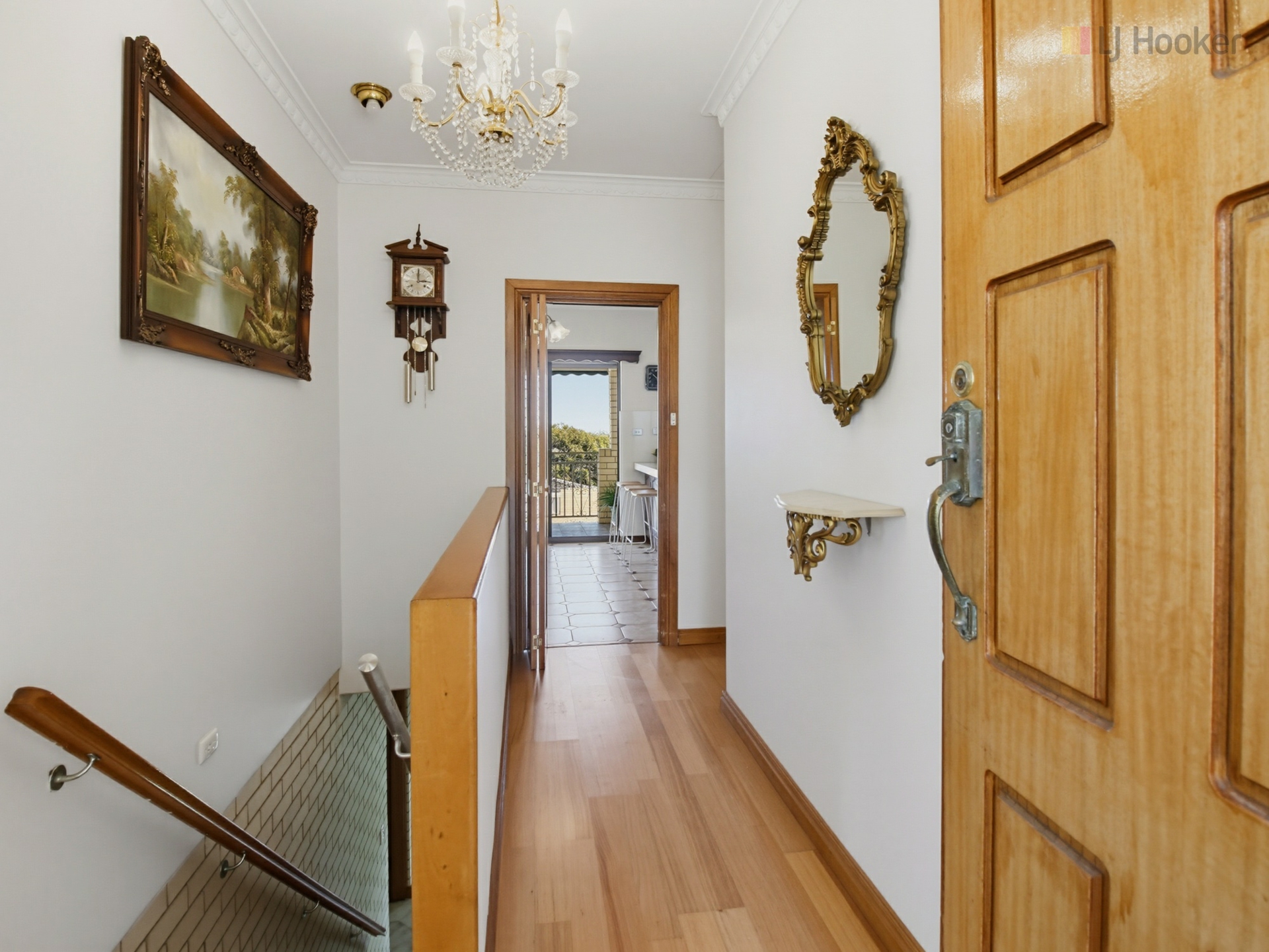 28 Barcroft Street — photo 15 of 23