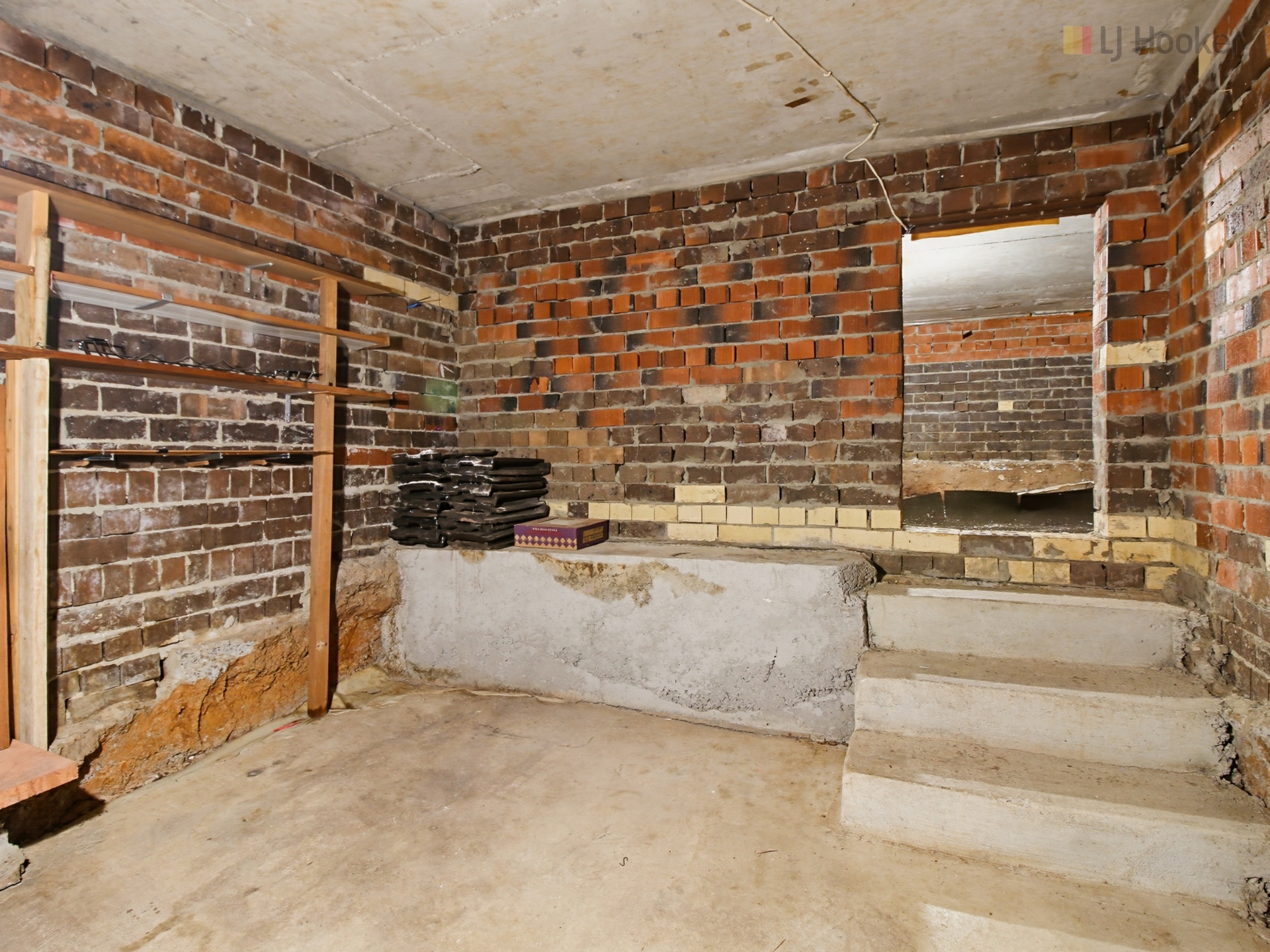 28 Barcroft Street — photo 18 of 23