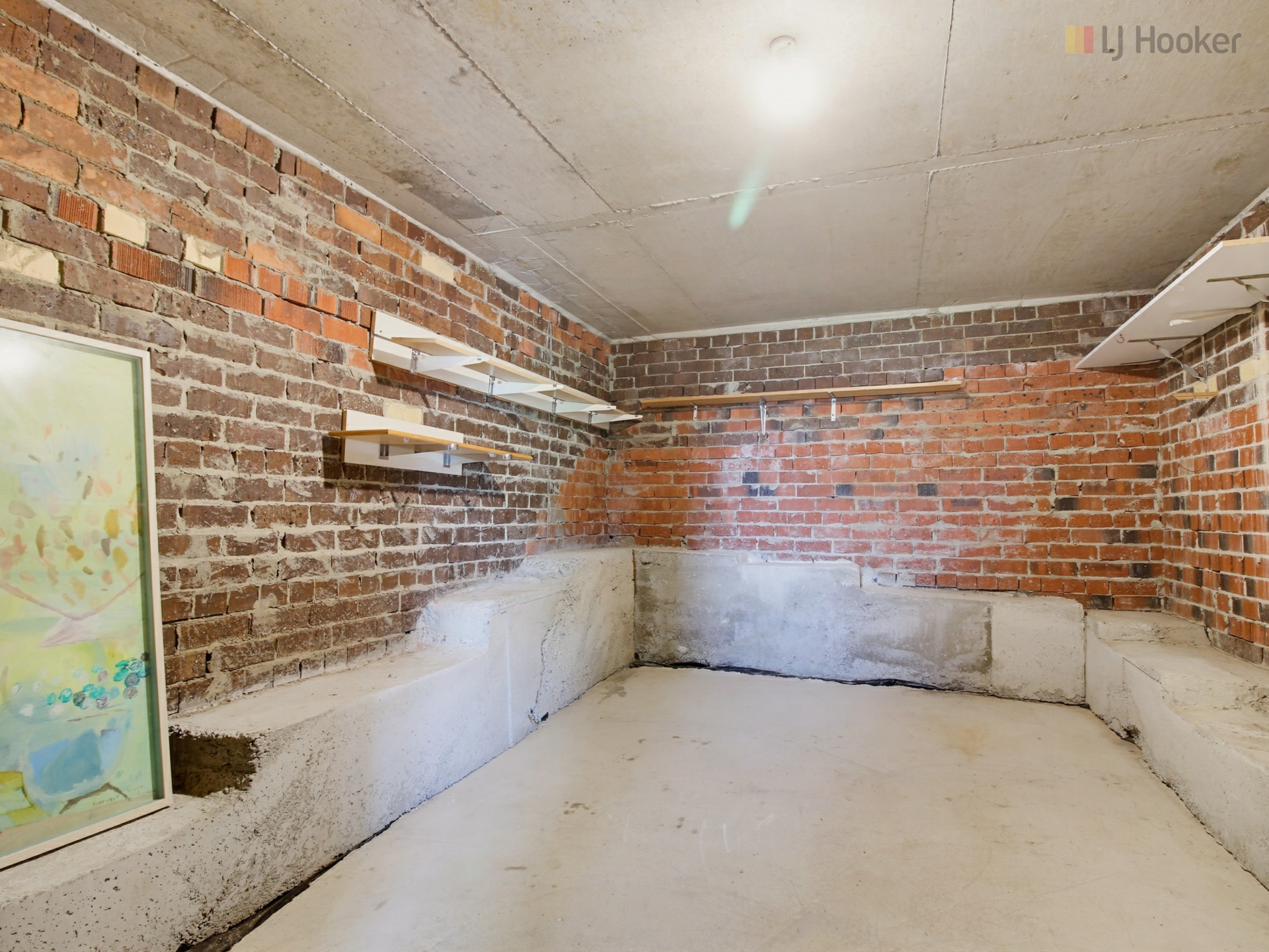 28 Barcroft Street — photo 19 of 23