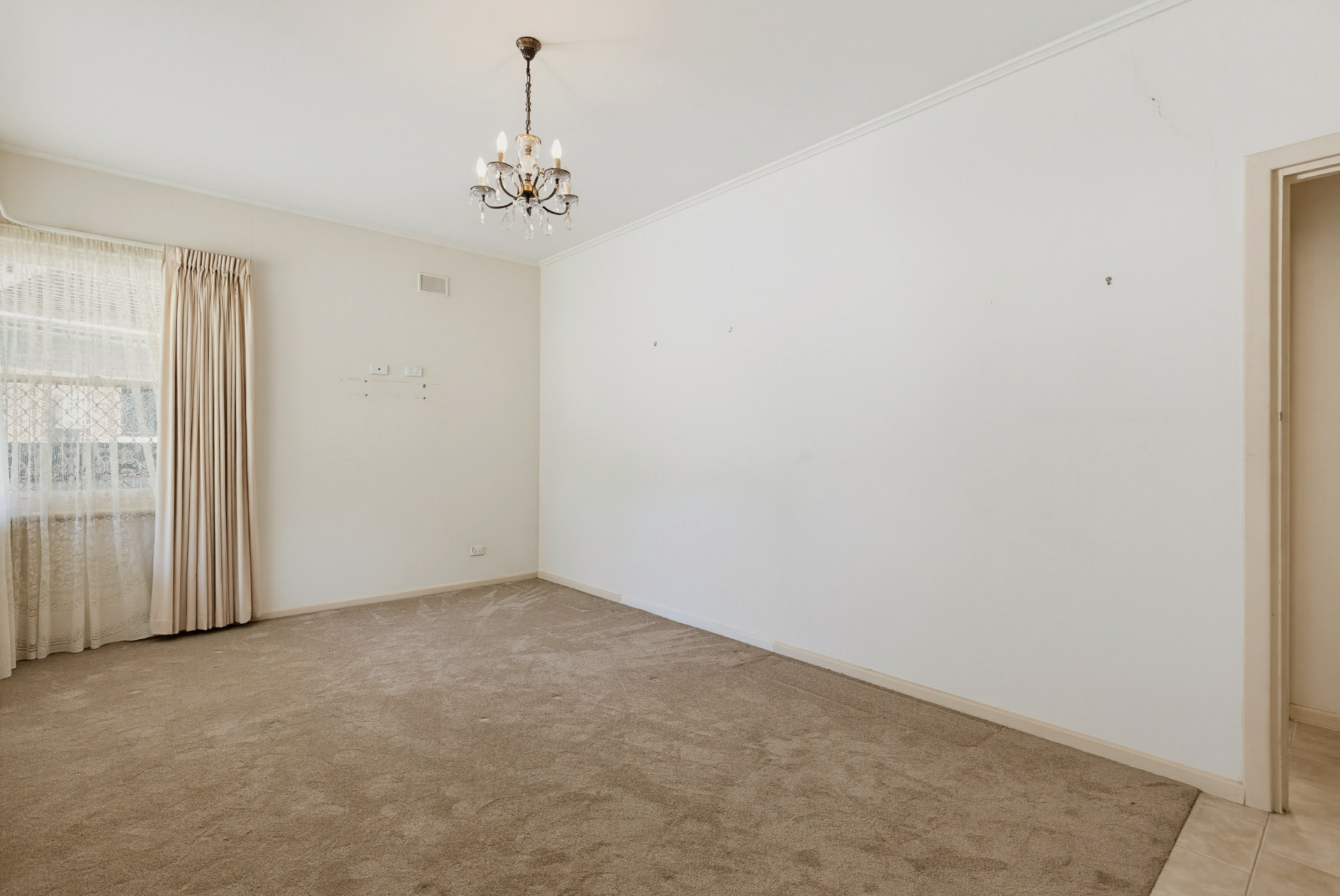 30 Vinall Street — photo 2 of 23