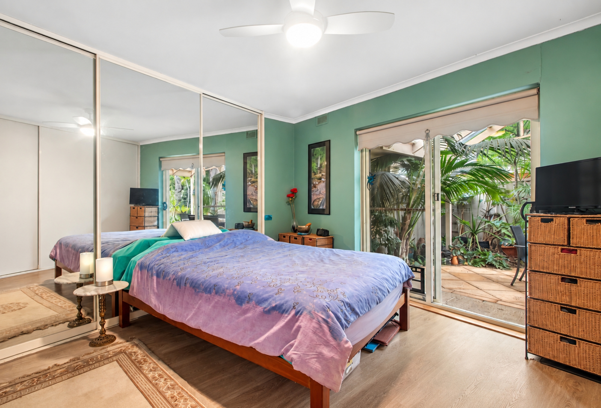 2/3 King George Avenue — photo 8 of 16