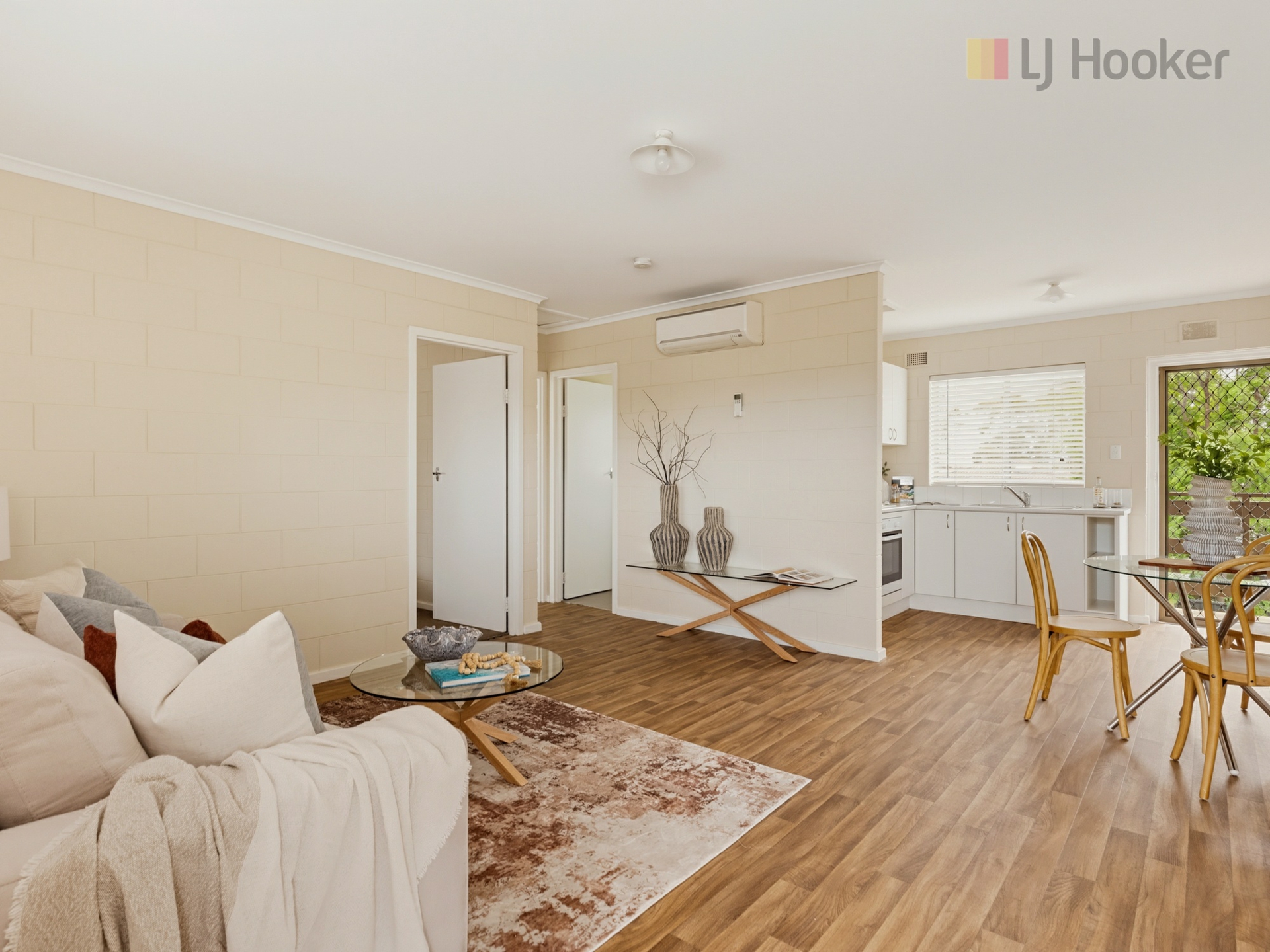 15/2 Coventry Street — photo from LJ Hooker Glenelg | Brighton