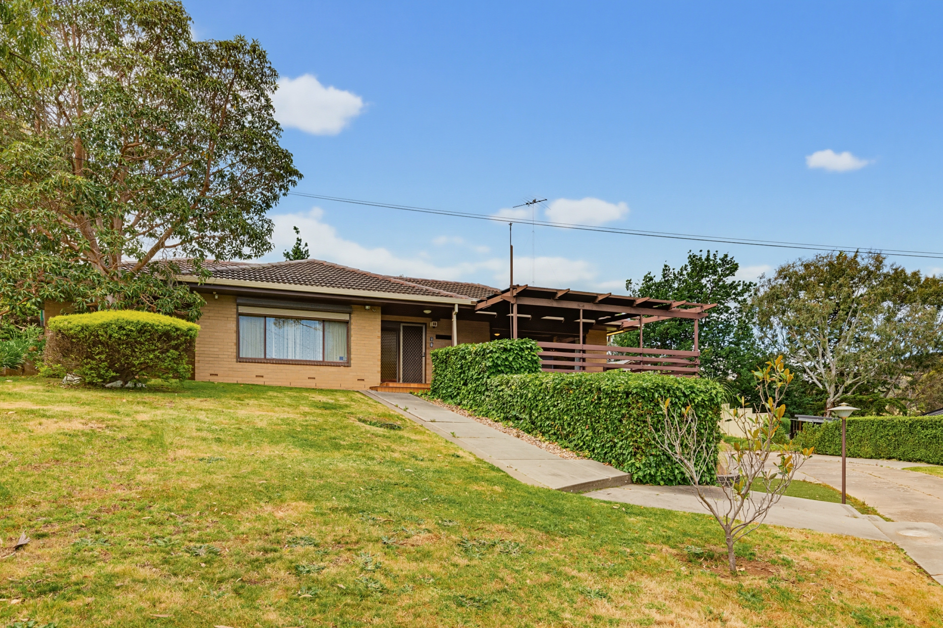 2 Dorset Crescent — photo from LJ Hooker Glenelg | Brighton