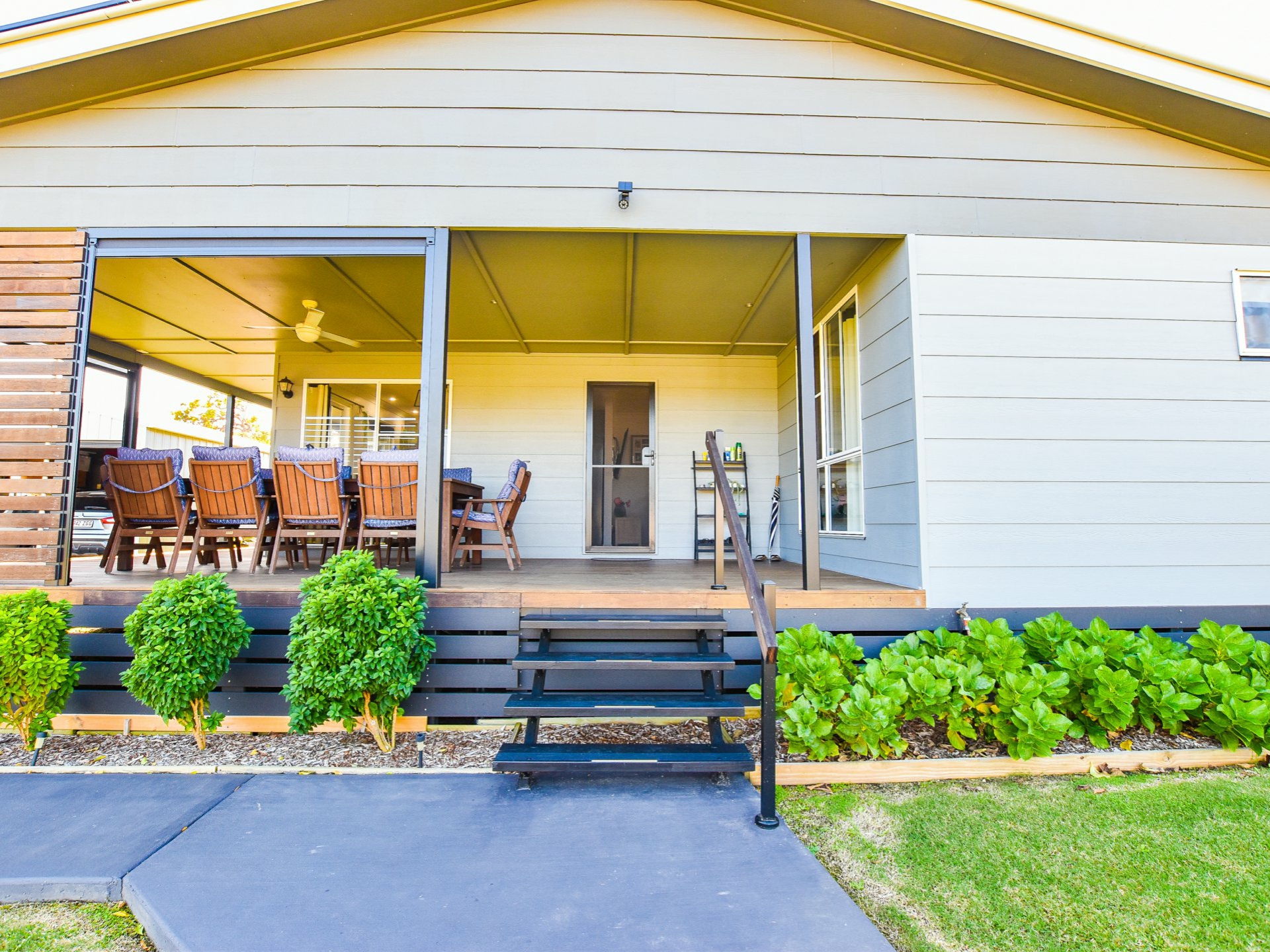 27-29 Tenanne Street, RUSSELL ISLAND