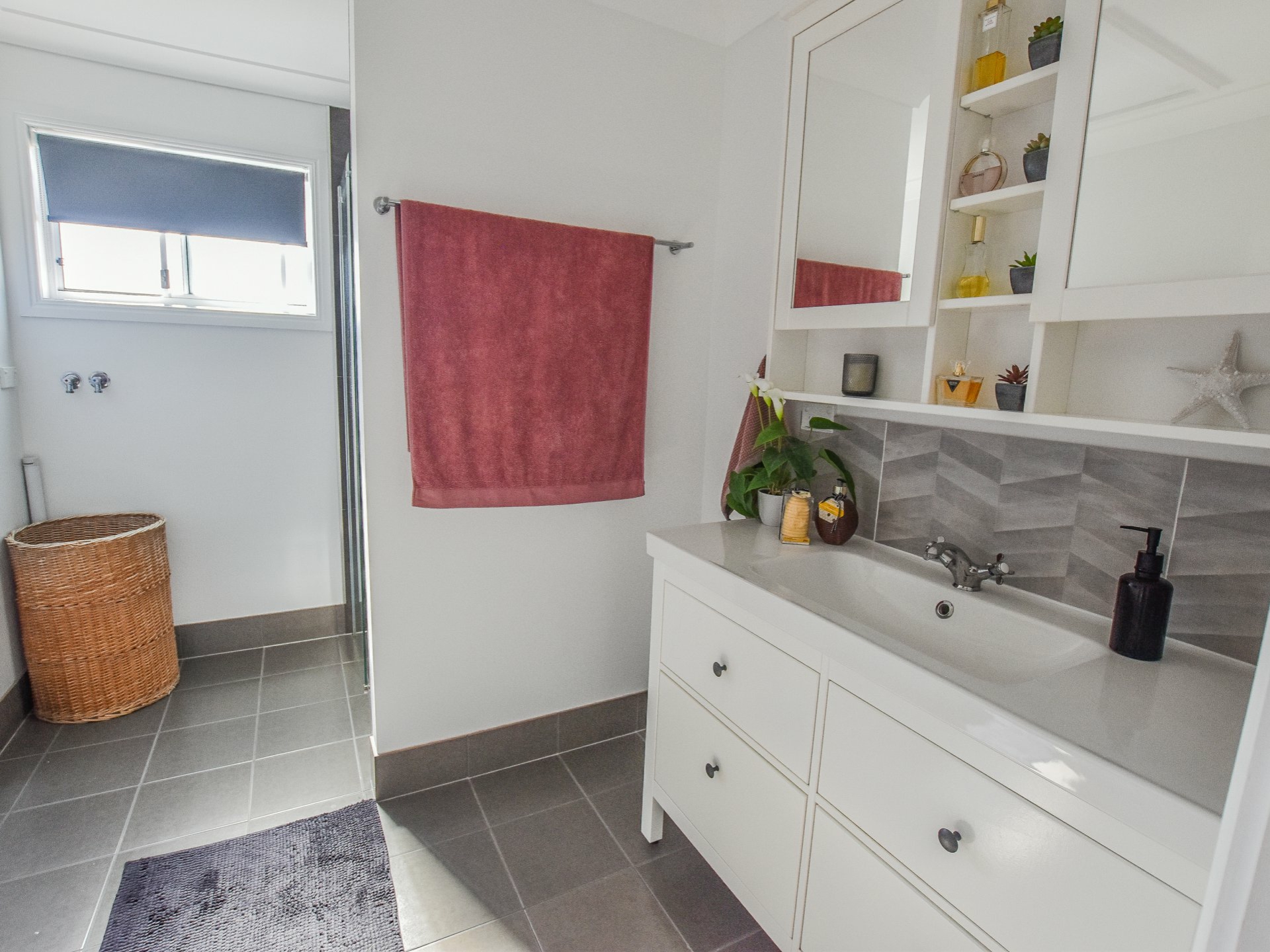 27-29 Tenanne Street, RUSSELL ISLAND