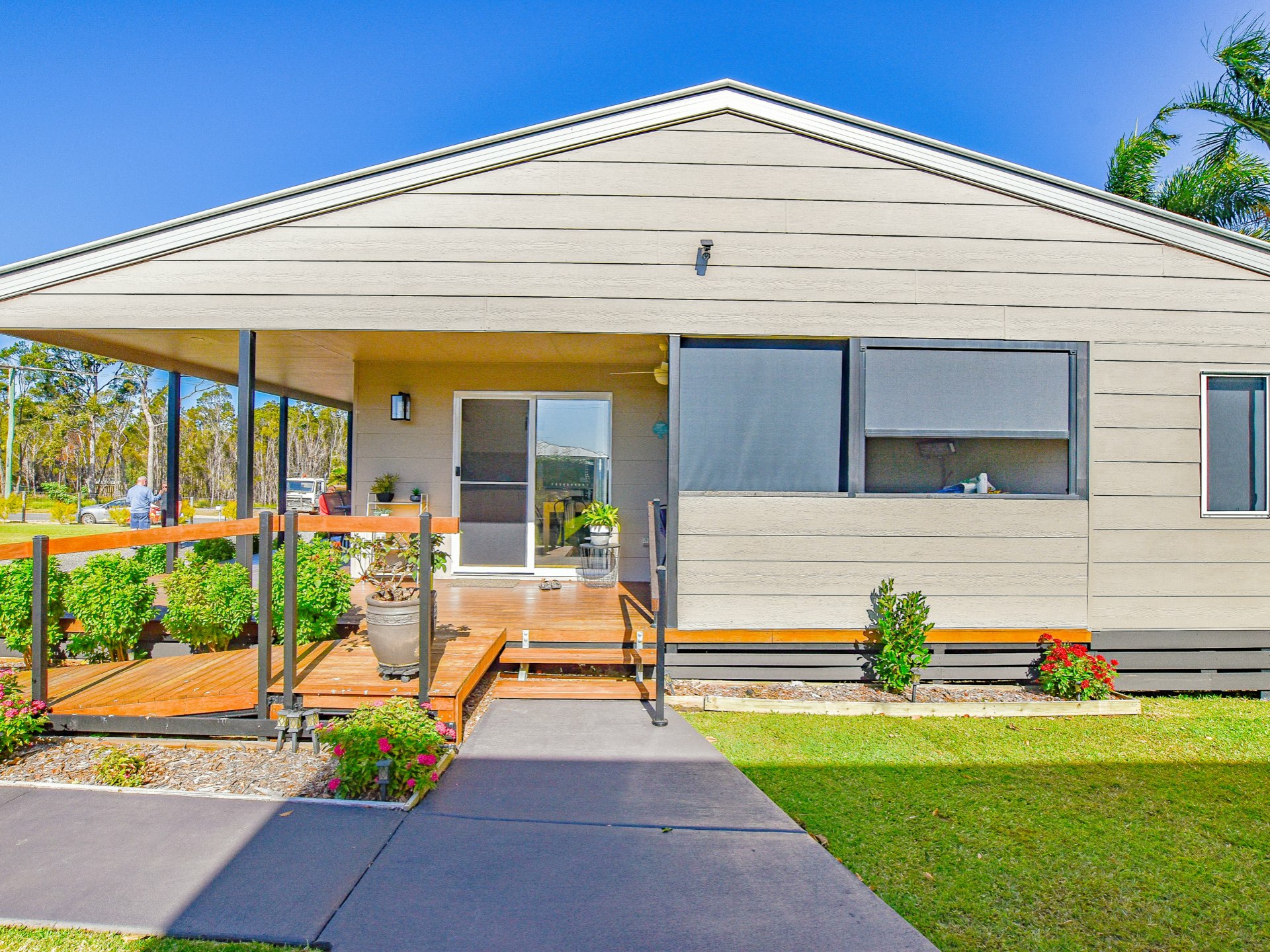 27-29 Tenanne Street, RUSSELL ISLAND