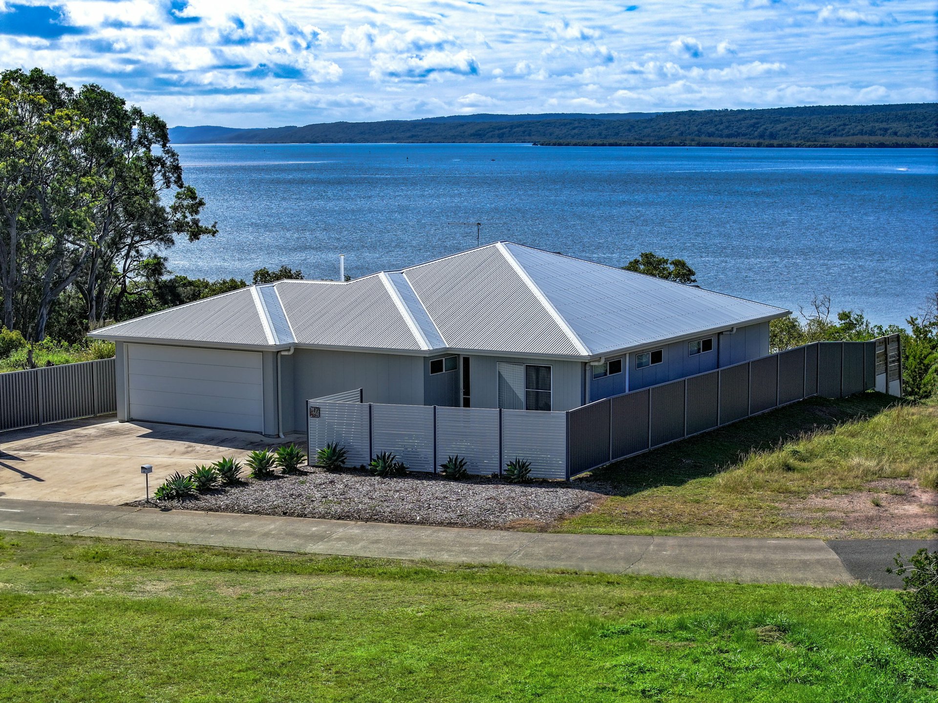 17 Bay Dve, RUSSELL ISLAND