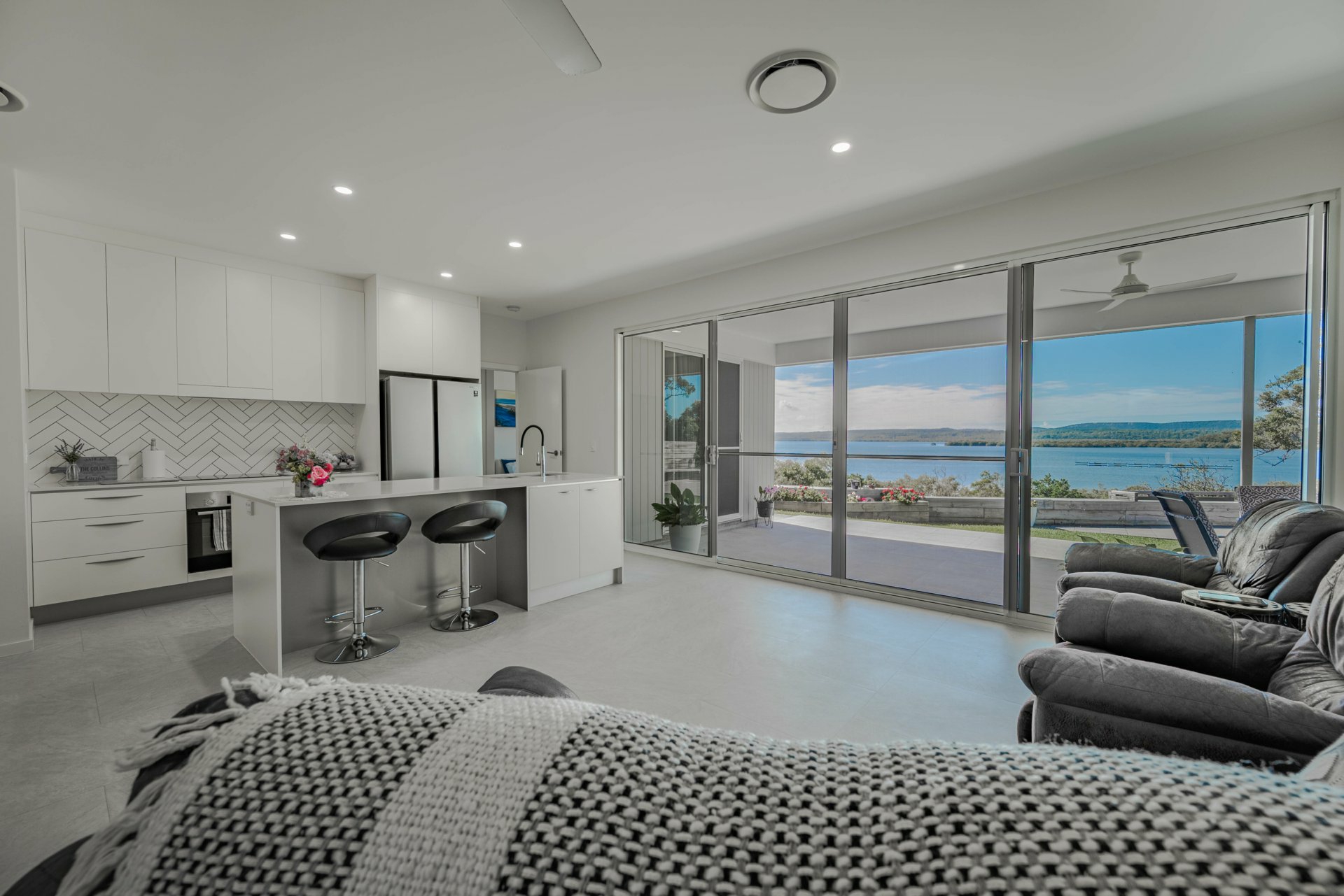 17 Bay Dve, RUSSELL ISLAND