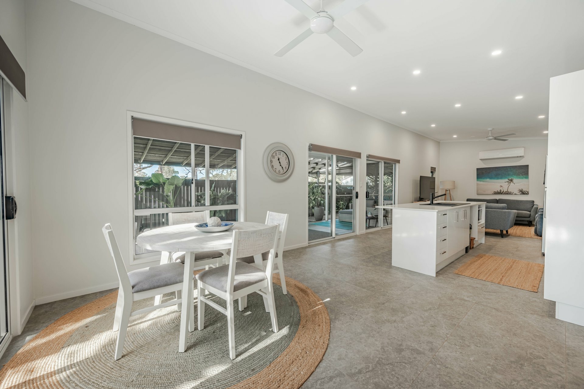 4 Vista St, RUSSELL ISLAND