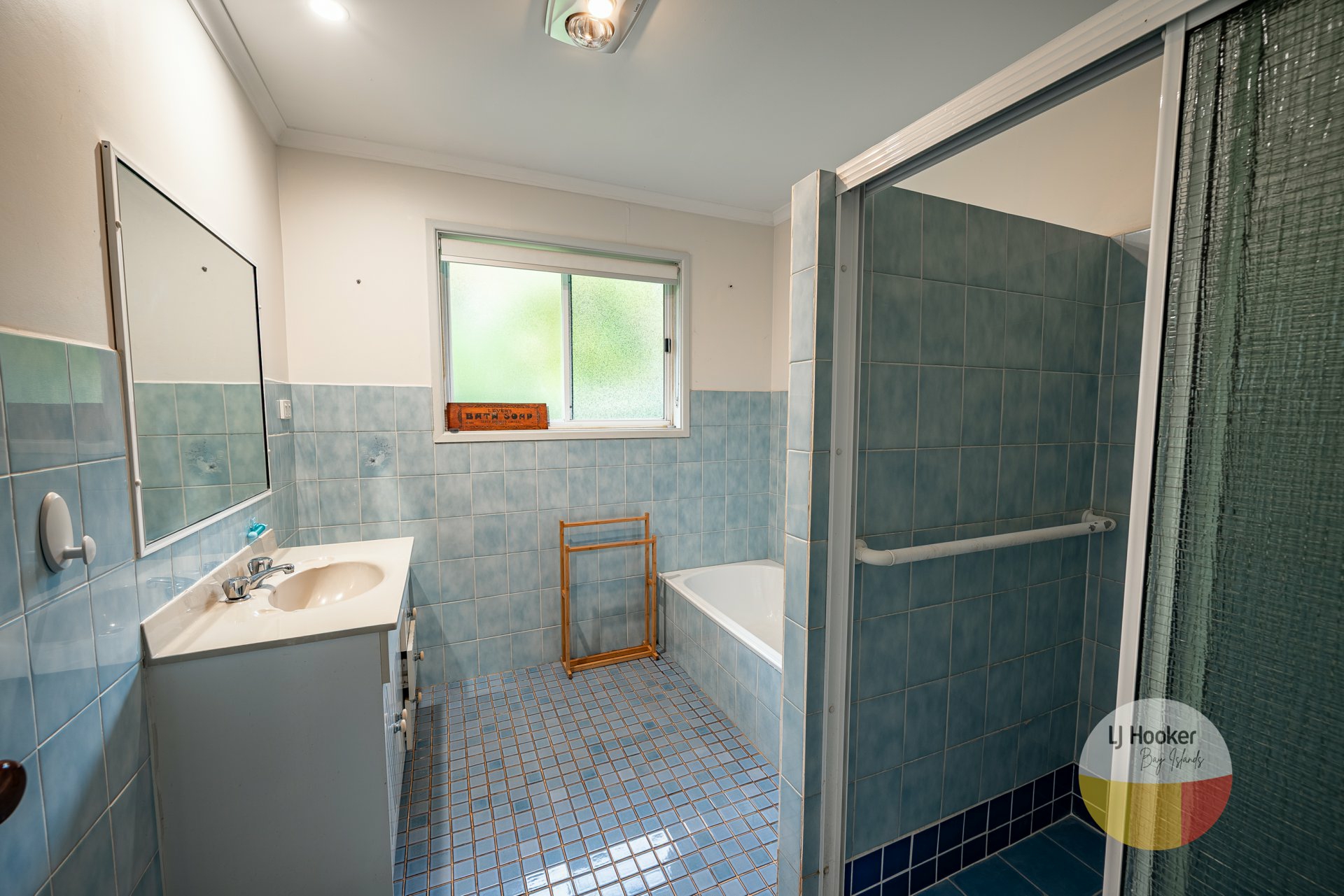 22 Bay Drive, RUSSELL ISLAND