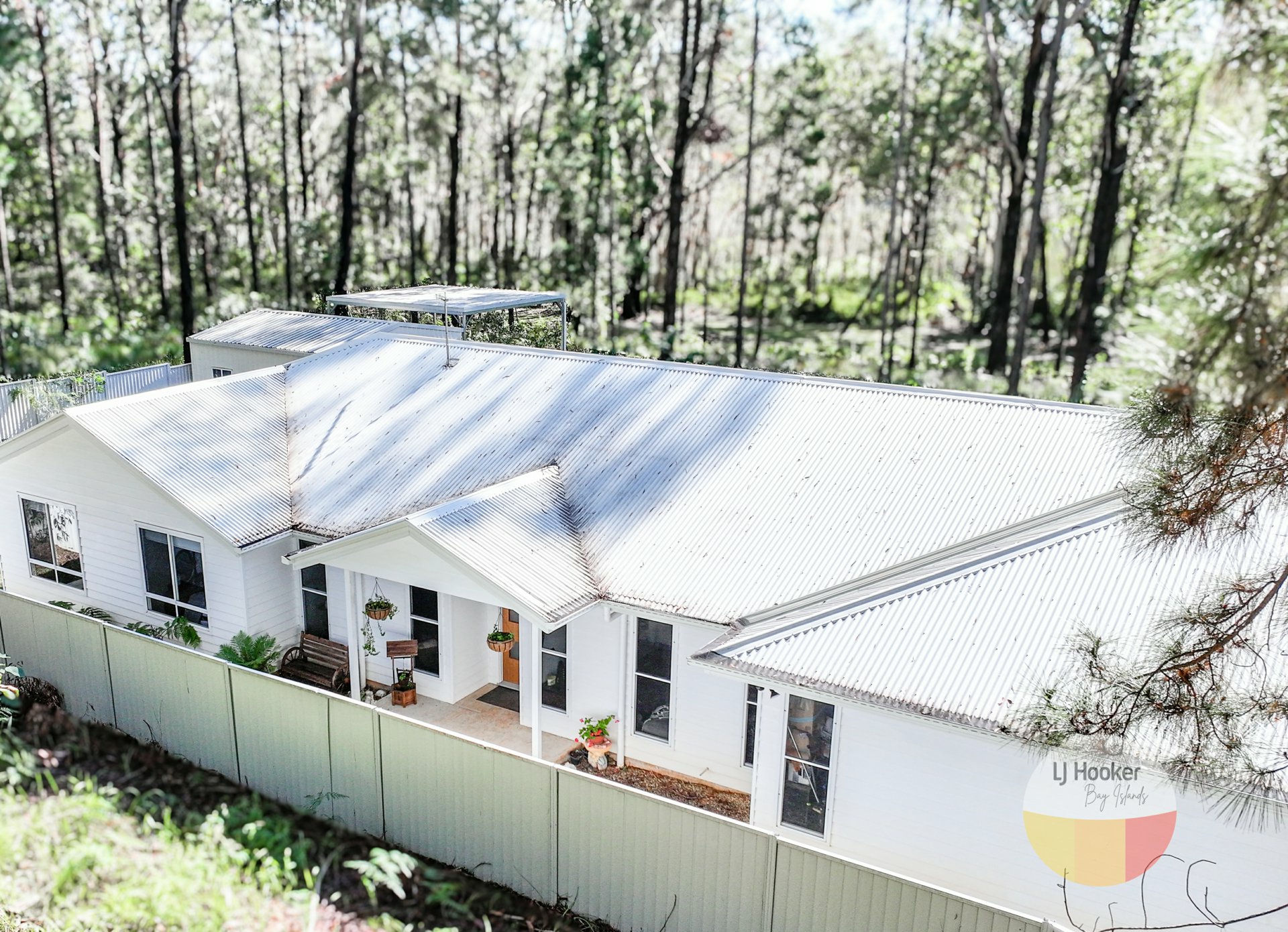 5-7 Meadstone Street, RUSSELL ISLAND
