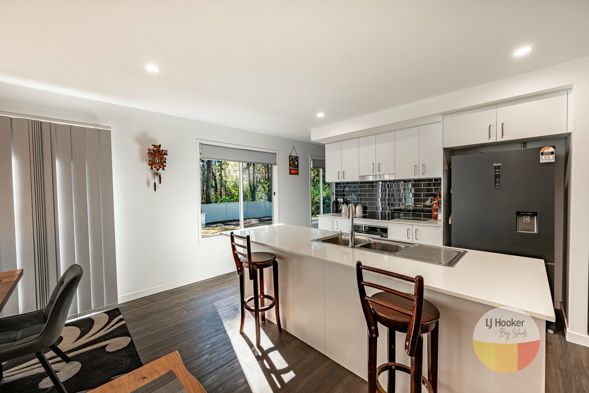 5-7 Meadstone Street, RUSSELL ISLAND