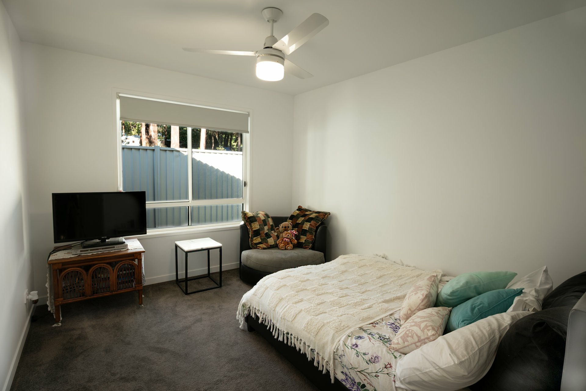 5-7 Meadstone Street, RUSSELL ISLAND