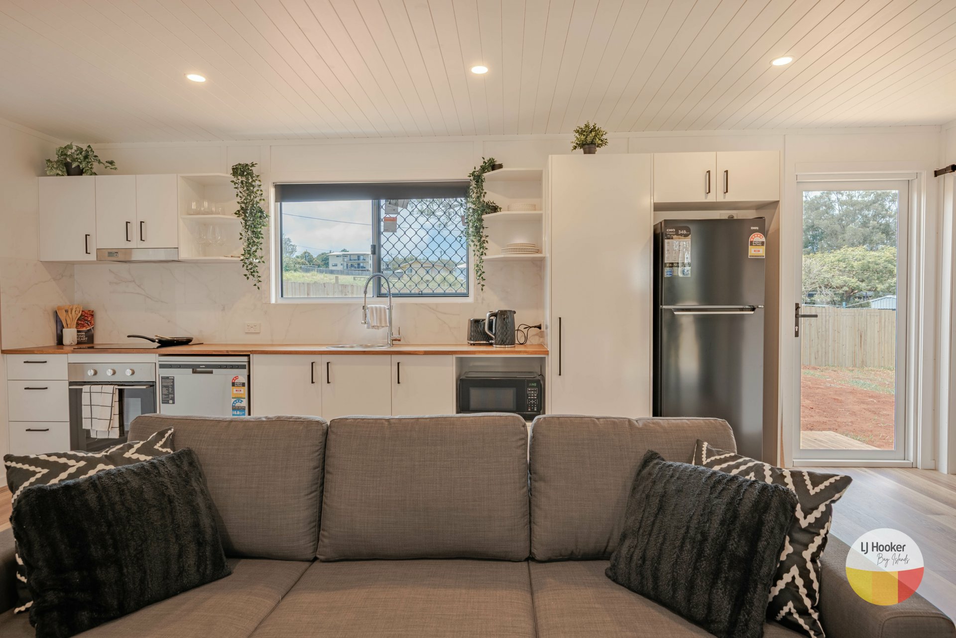 8 Coleus St, Russell Island