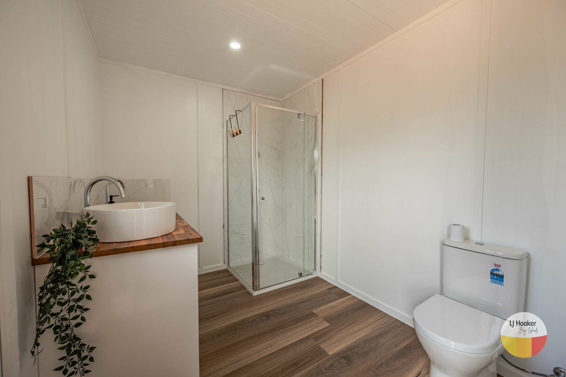 8 Coleus St, Russell Island