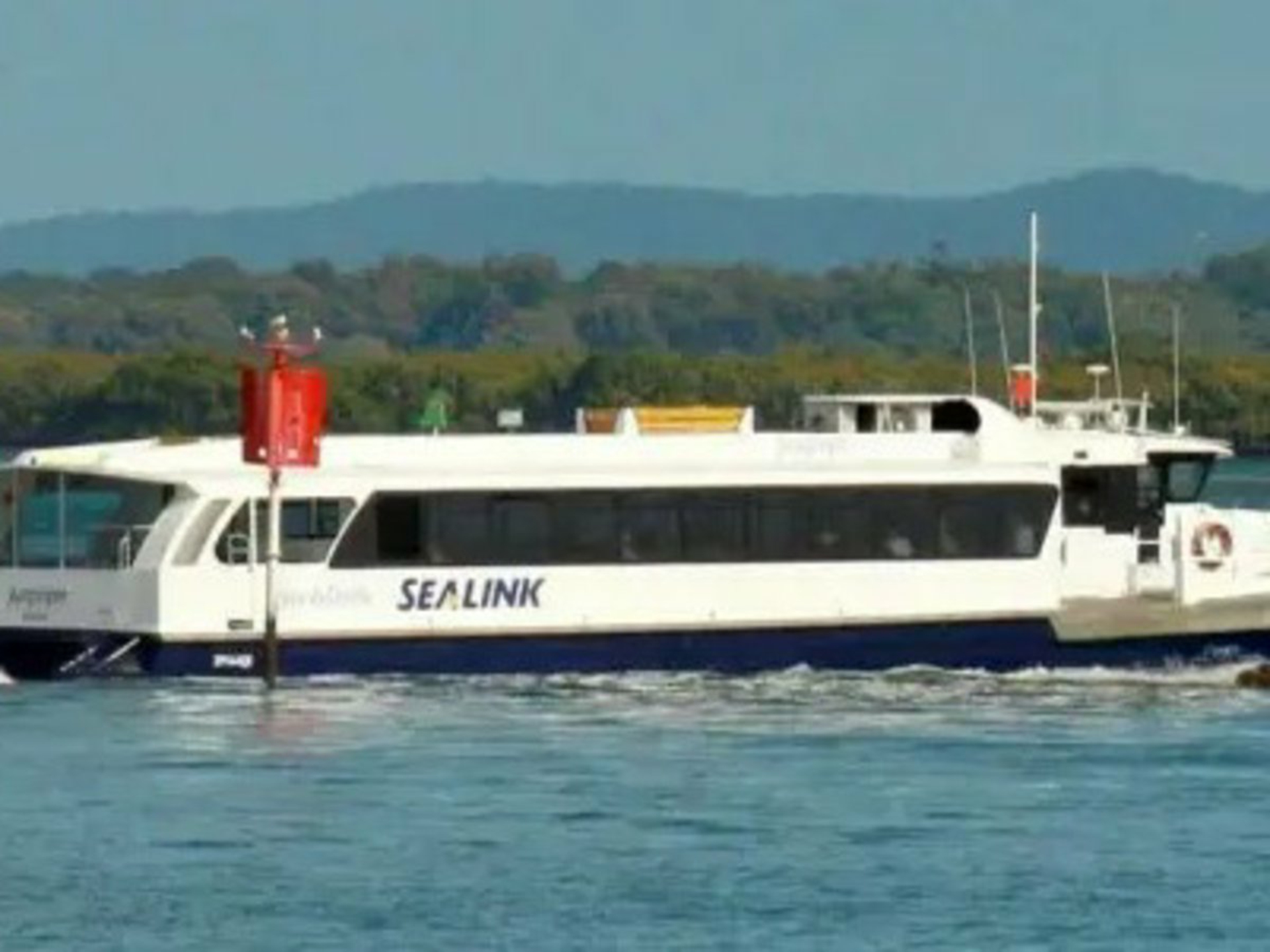 8 Coleus St, Russell Island